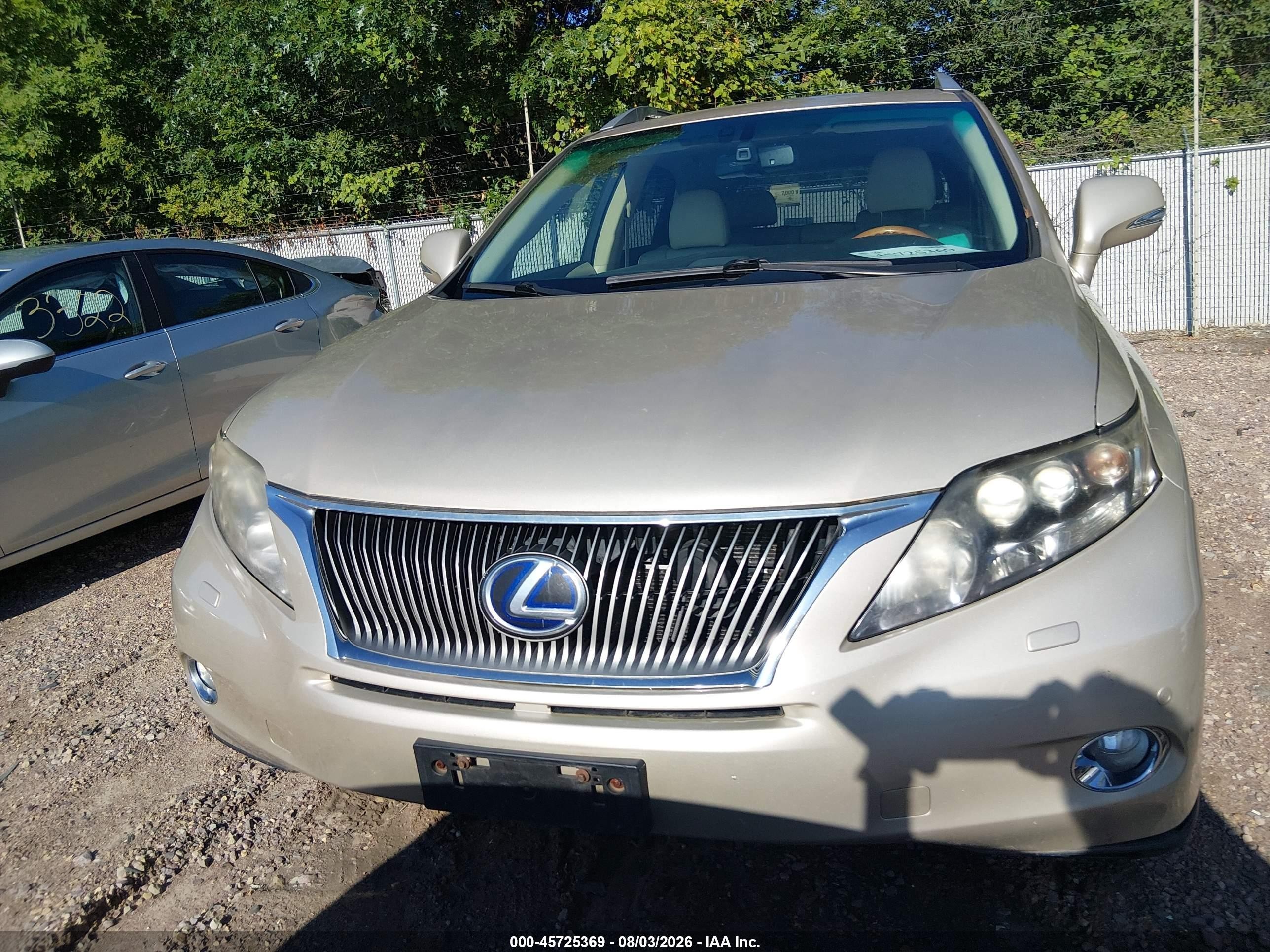 2011 Lexus Rx 450h   Champagne vin: JTJBC1BA6B2043449