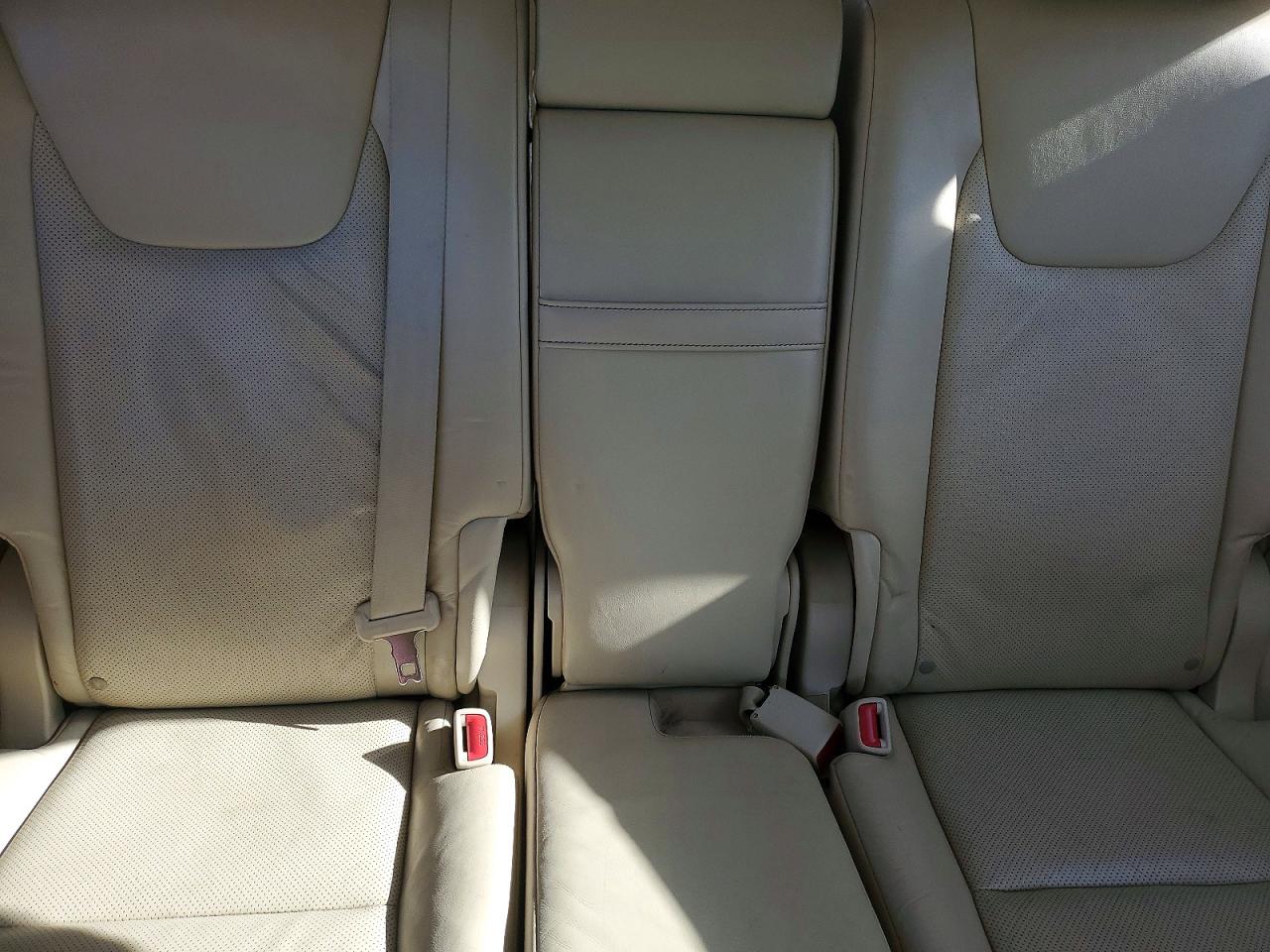 2013 Lexus Rx 450h Beige vin: JTJBC1BA7D2450750
