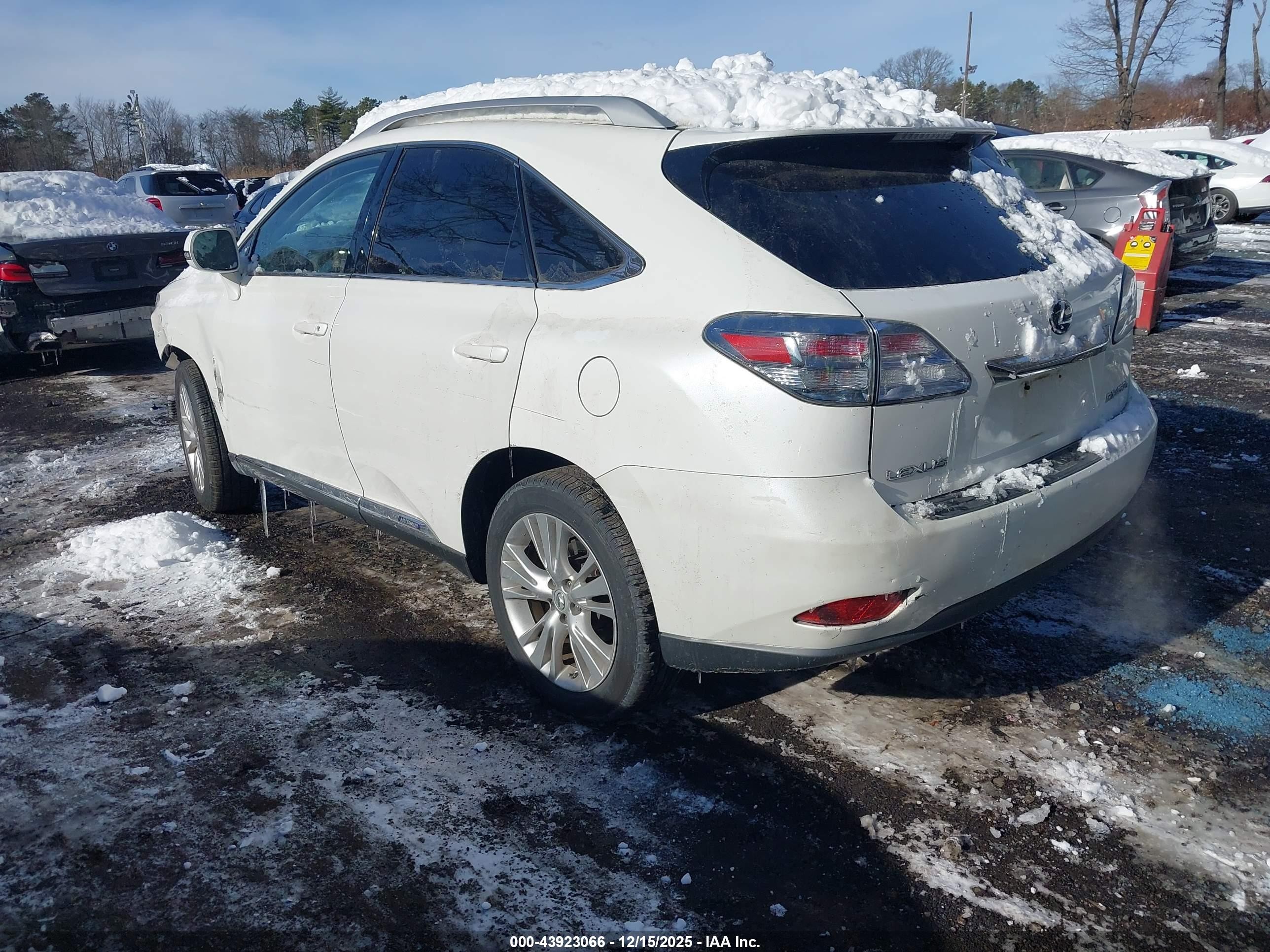 2010 Lexus Rx 450h   White vin: JTJBC1BA8A2006031