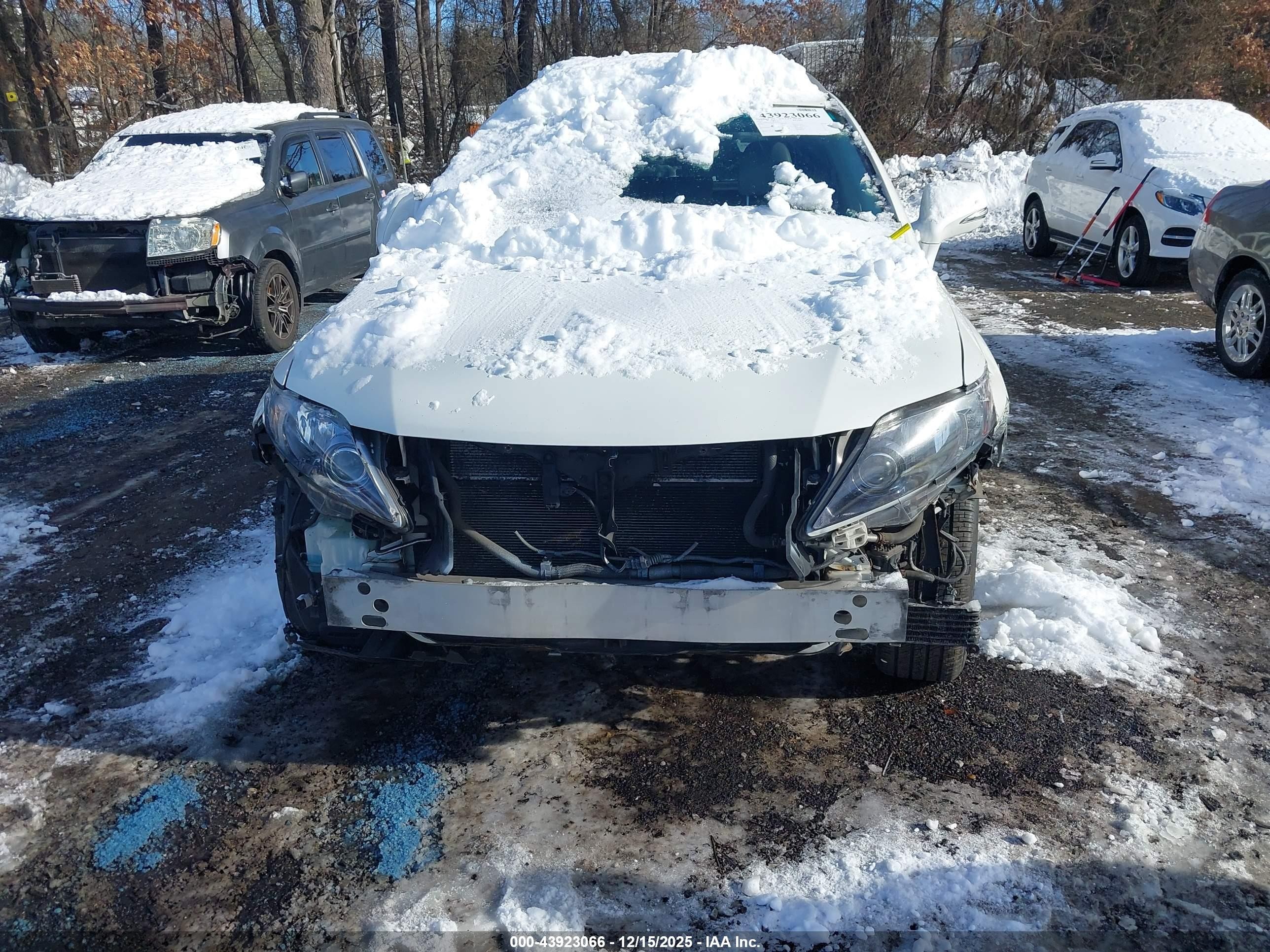 2010 Lexus Rx 450h   White vin: JTJBC1BA8A2006031