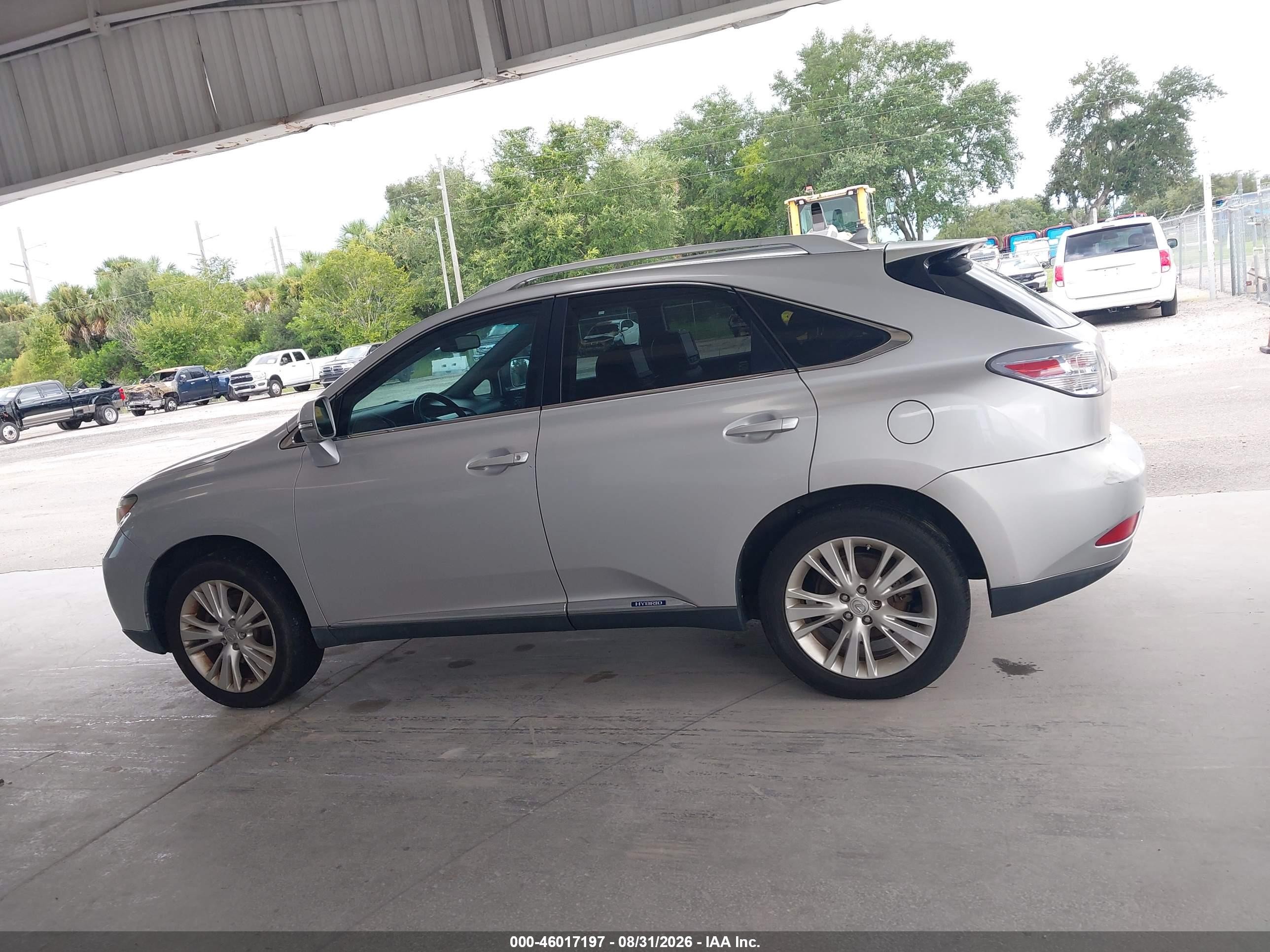 2010 Lexus Rx 450h   Silver vin: JTJBC1BA8A2028630