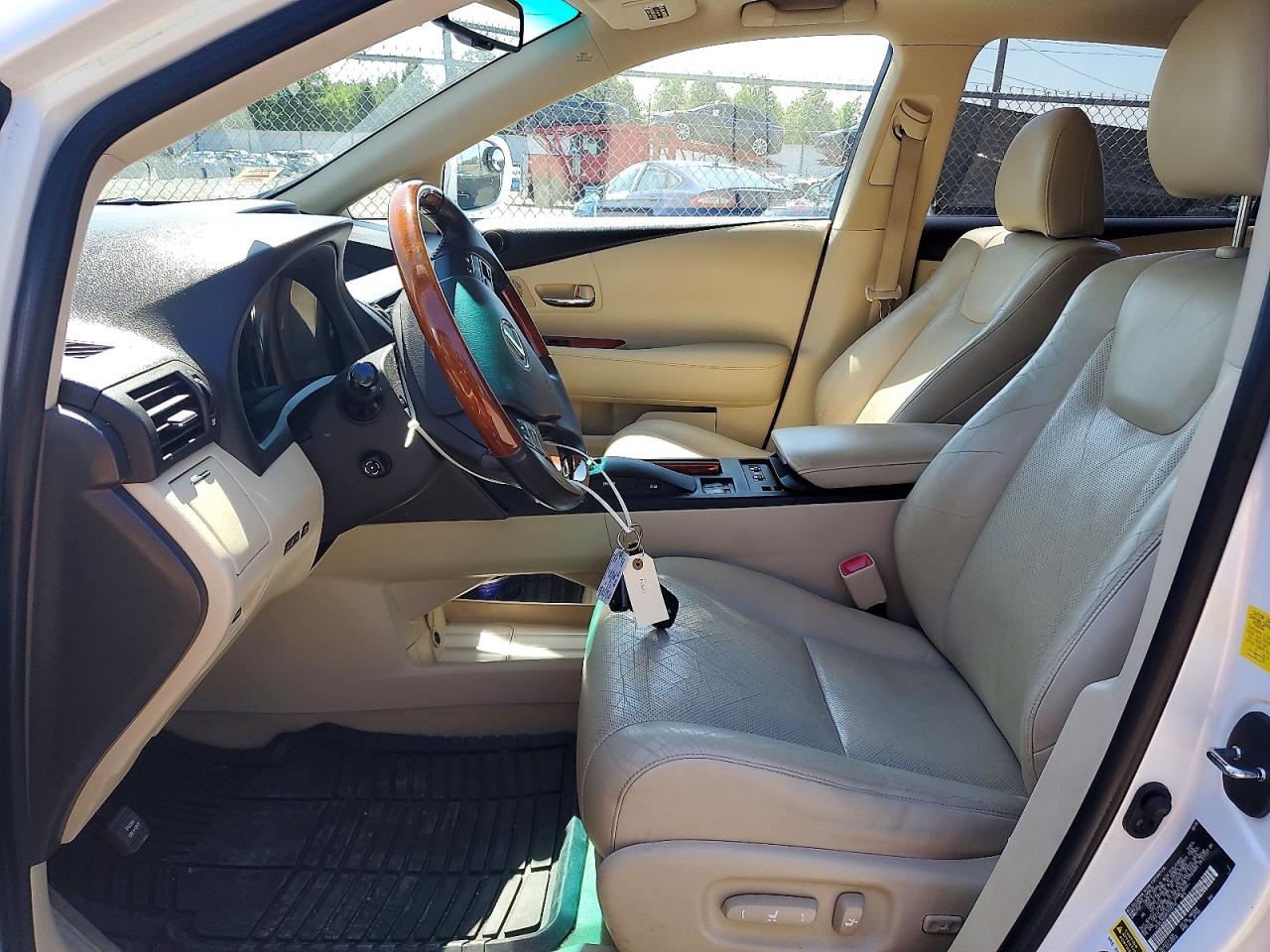 2011 Lexus Rx 450h White vin: JTJBC1BA8B2036258