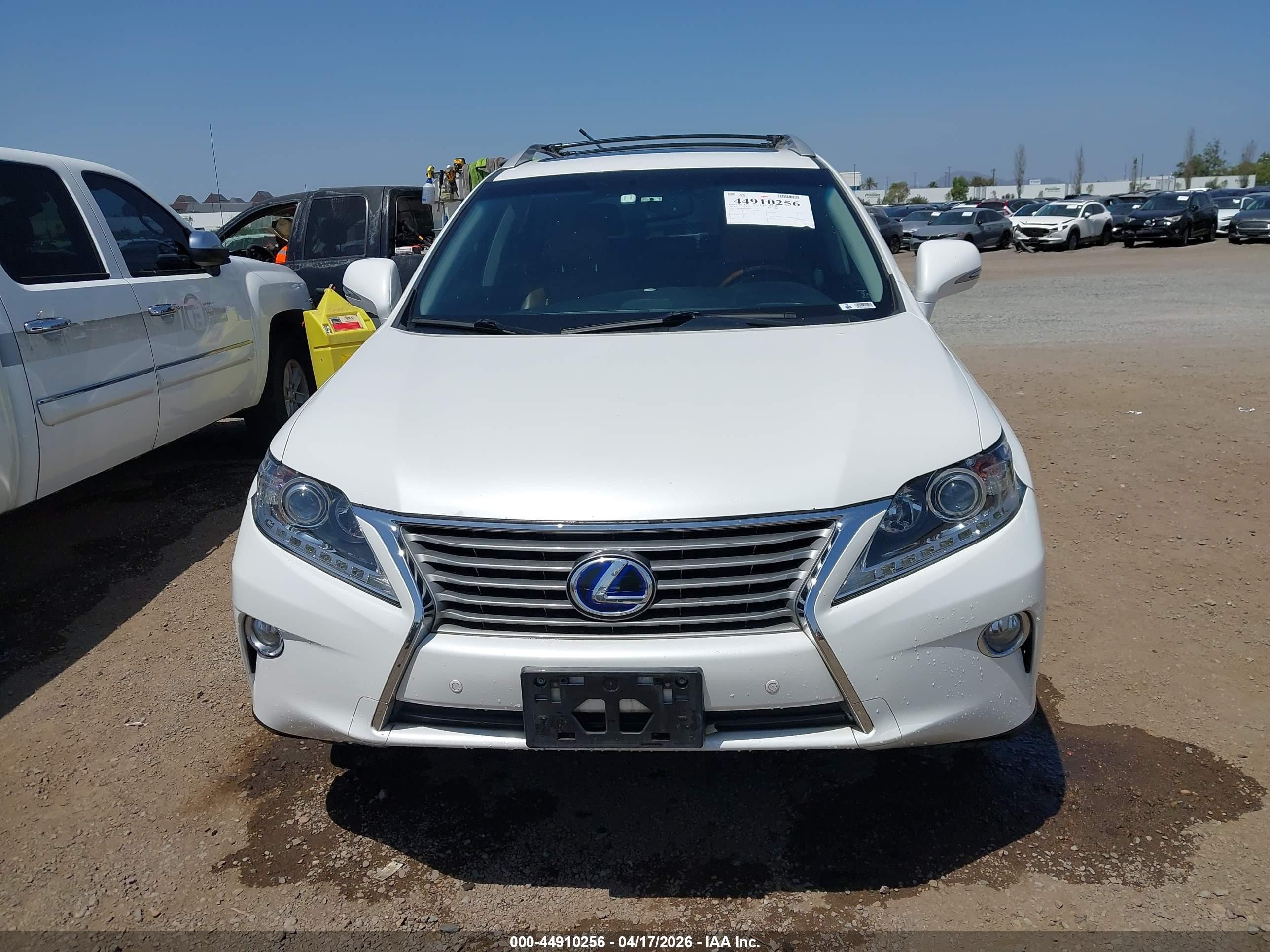 2014 Lexus Rx 450h   White vin: JTJBC1BA9E2458026