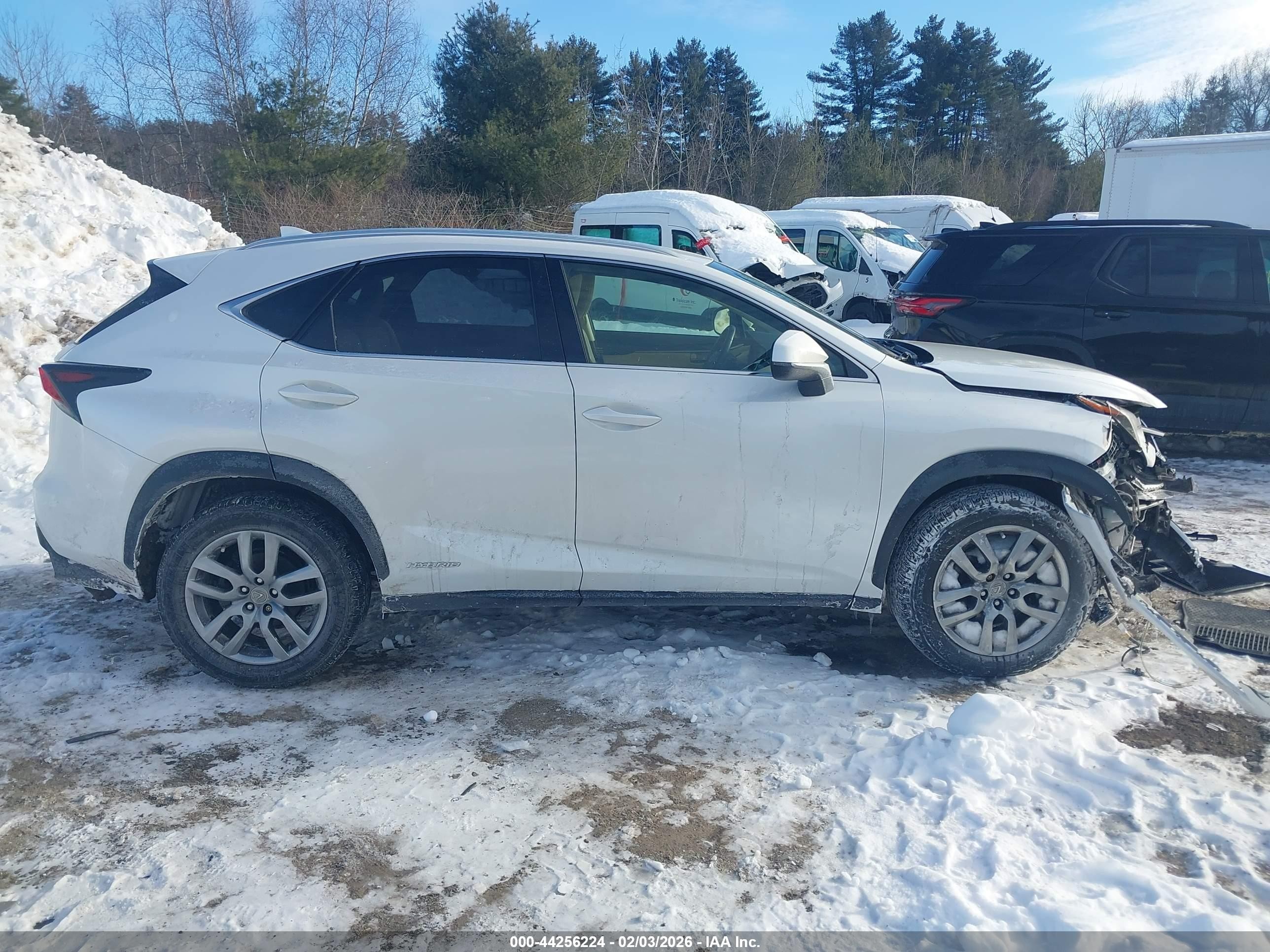 2015 Lexus Nx 300h   White vin: JTJBJRBZ2F2025837