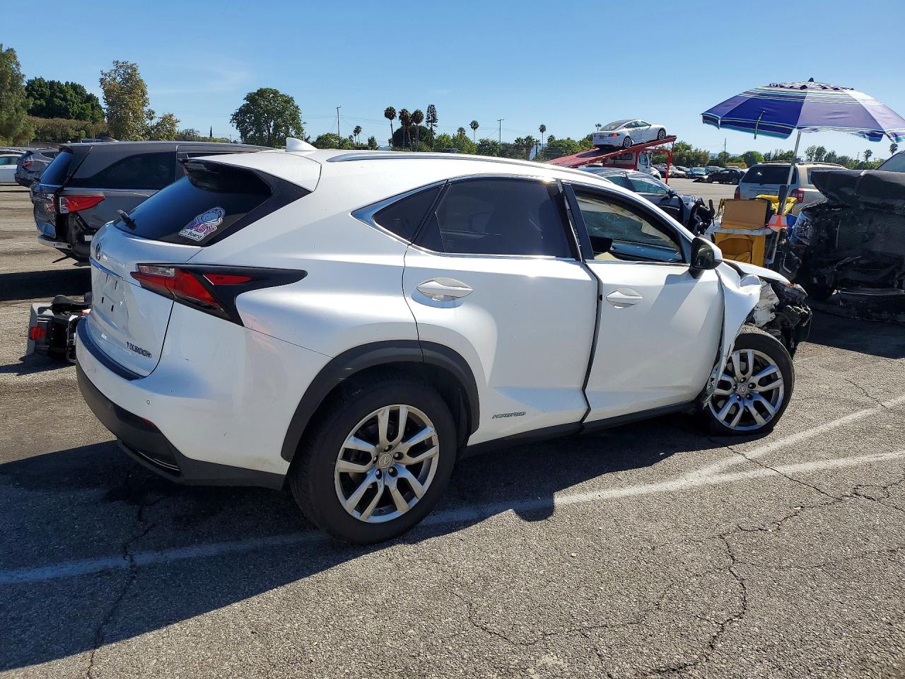 2016 Lexus Nx 300h Белый vin: JTJBJRBZ2G2031459