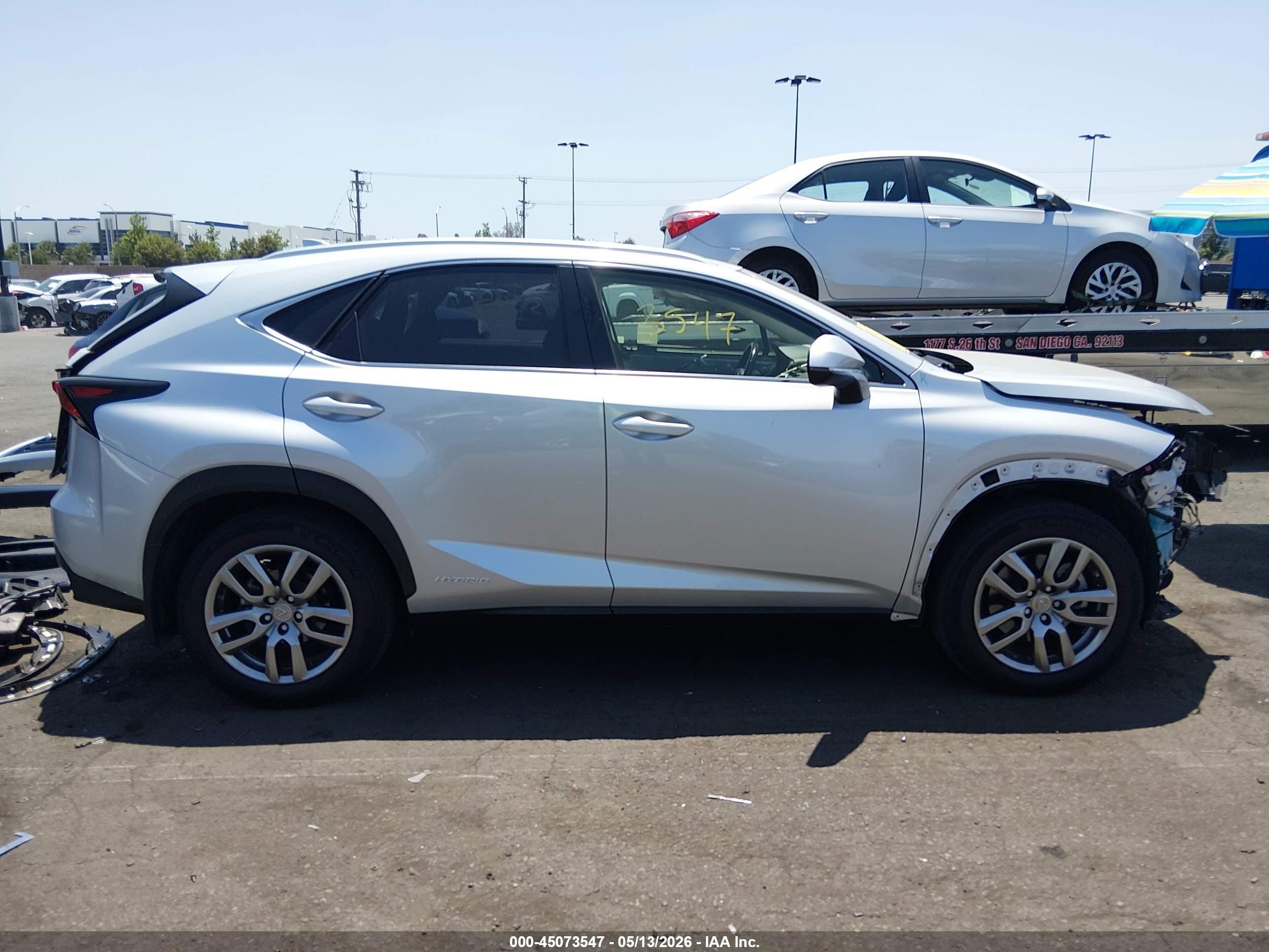 2015 Lexus Nx 300h   Silver vin: JTJBJRBZ6F2027011