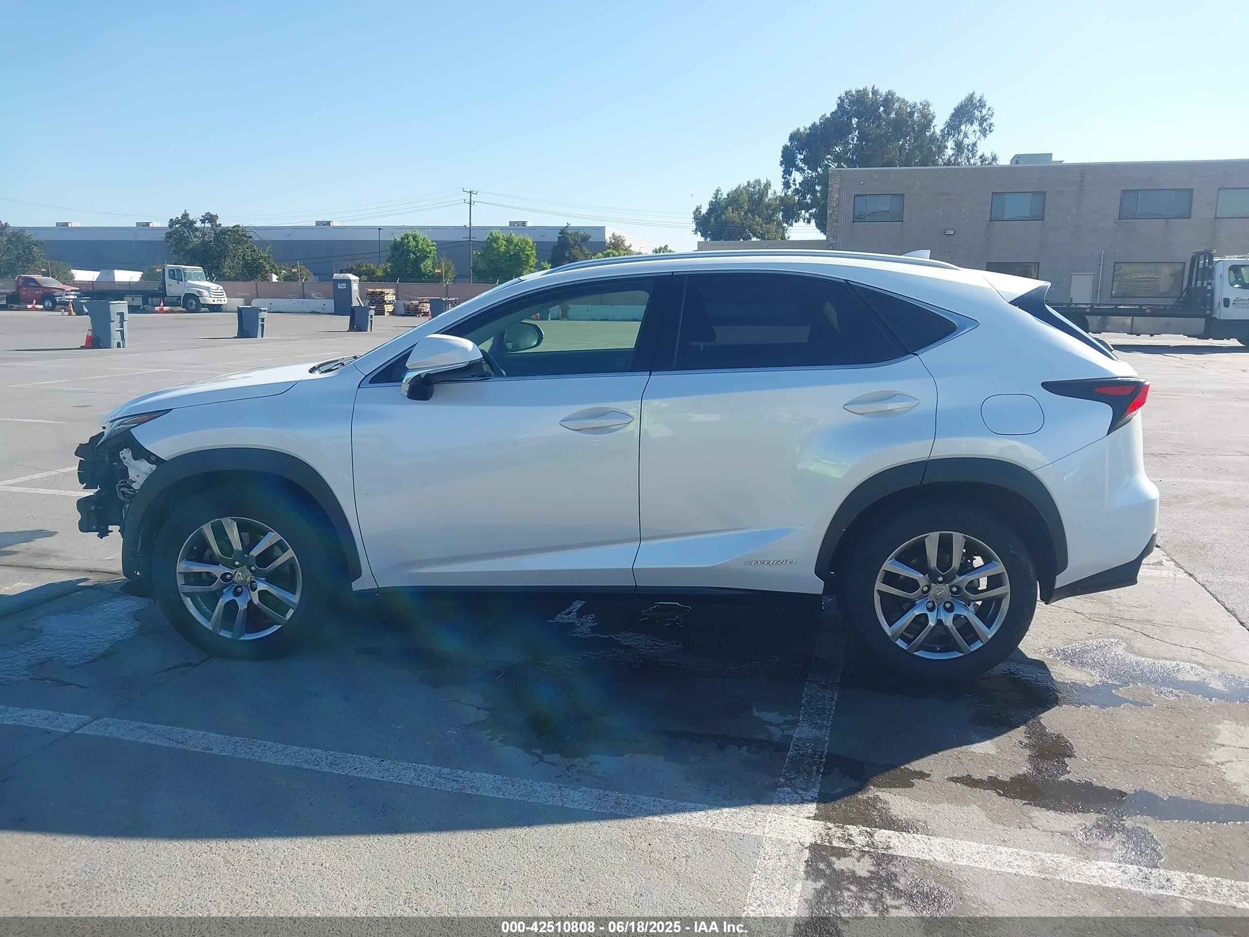 2015 Lexus Nx 300h   White vin: JTJBJRBZ6F2028997