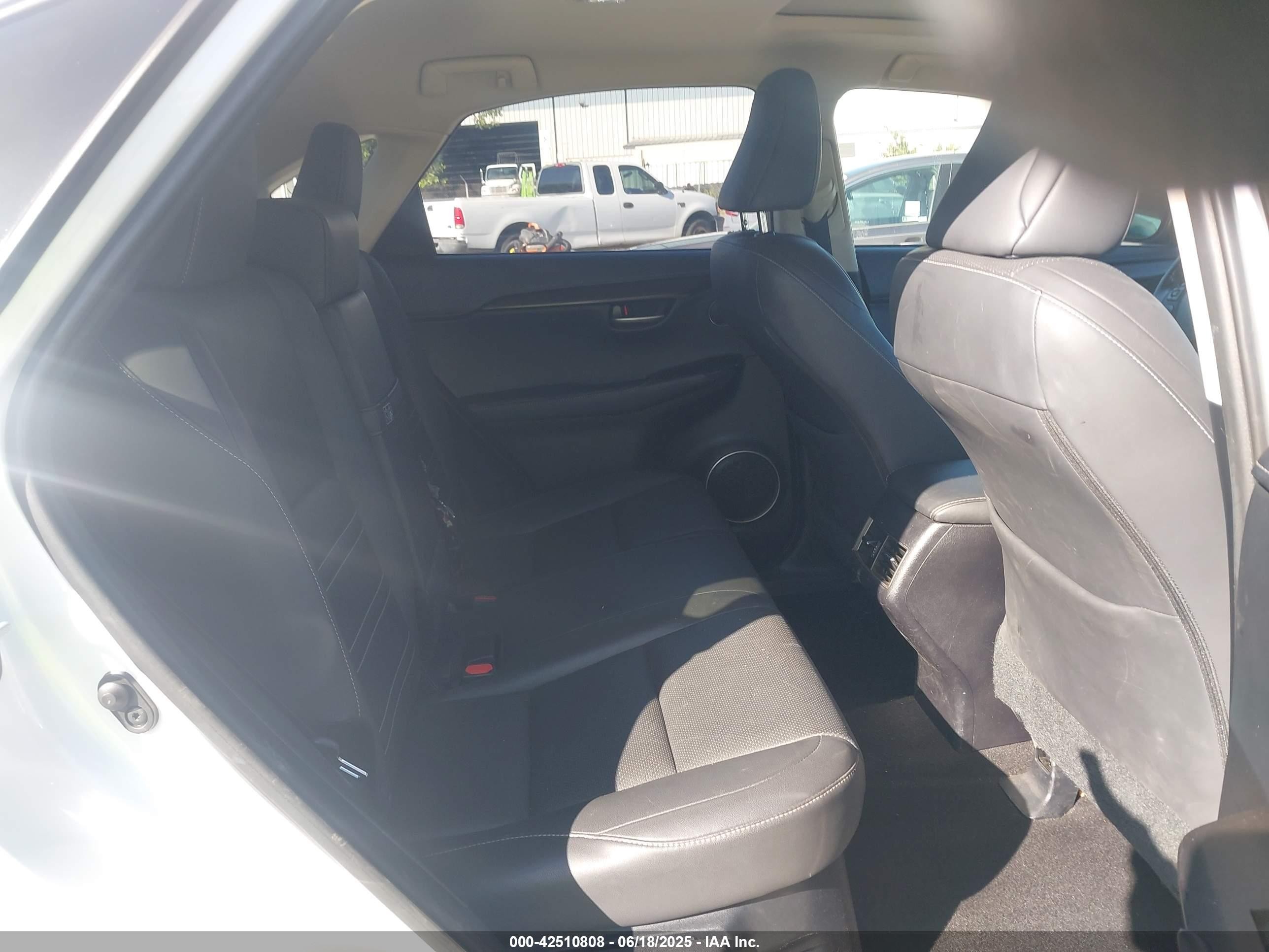 2015 Lexus Nx 300h   White vin: JTJBJRBZ6F2028997