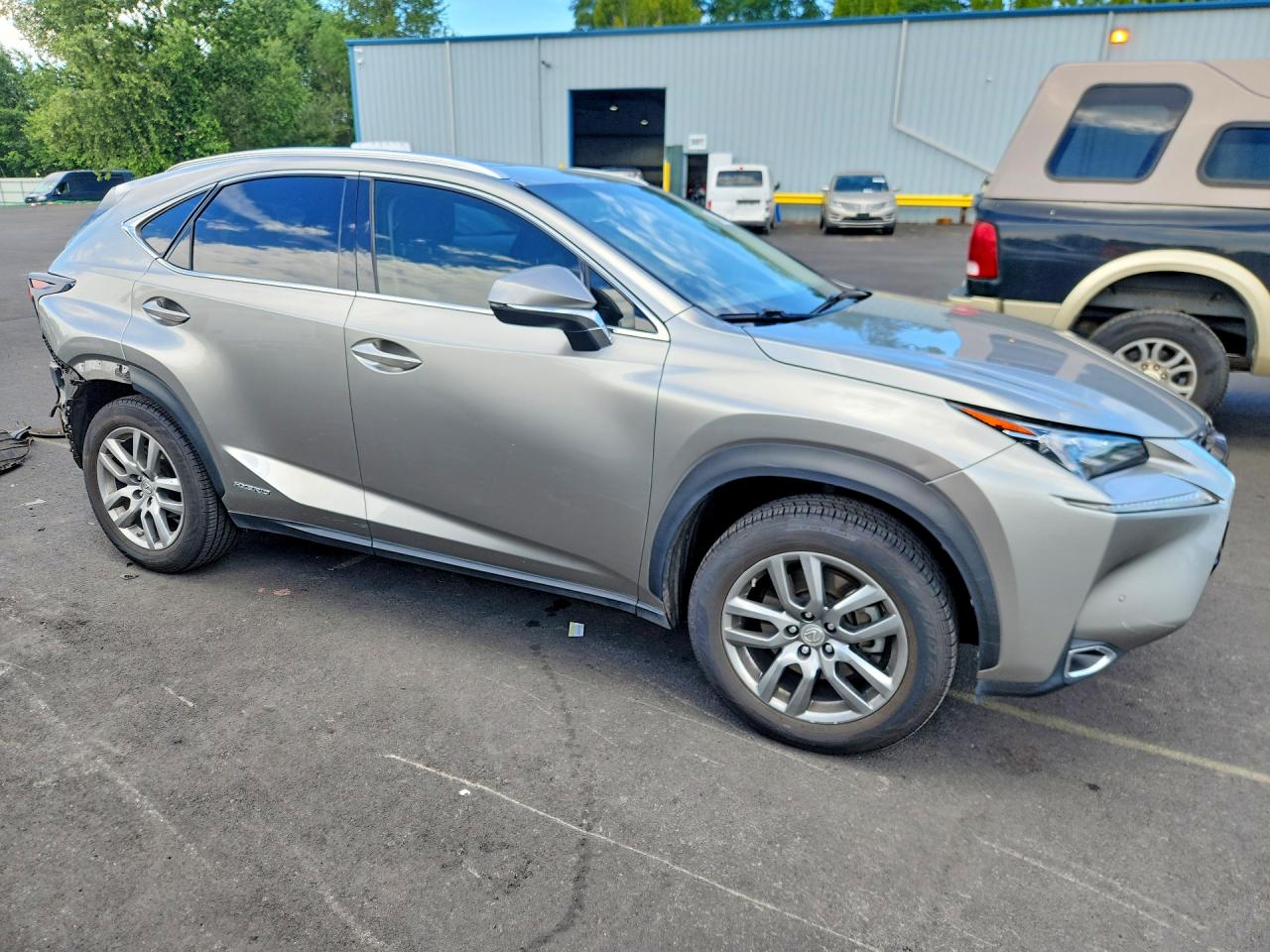 2015 Lexus Nx 300h Серебряный vin: JTJBJRBZ8F2024479