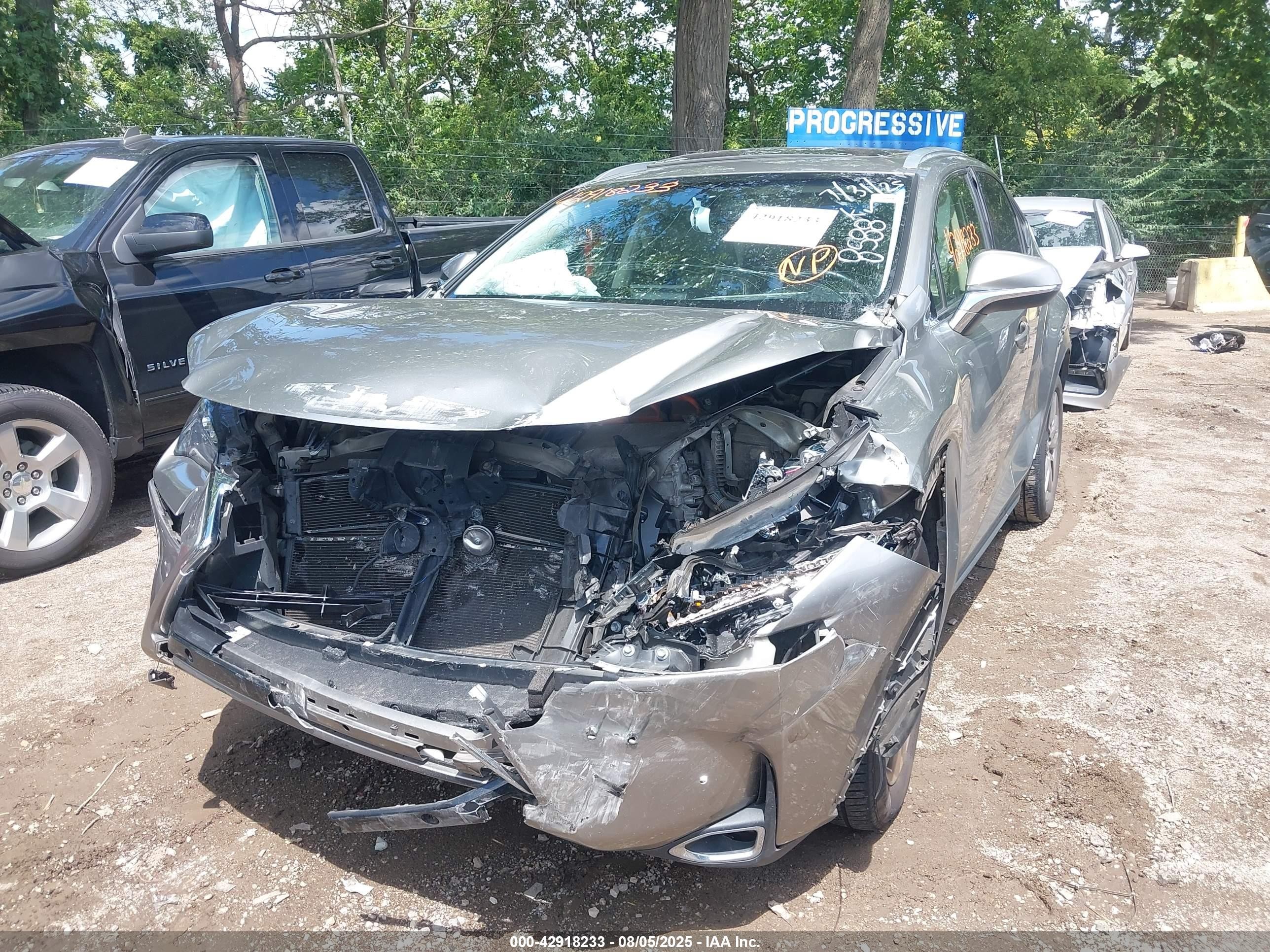 2015 Lexus Nx 300h   Silver vin: JTJBJRBZXF2008588