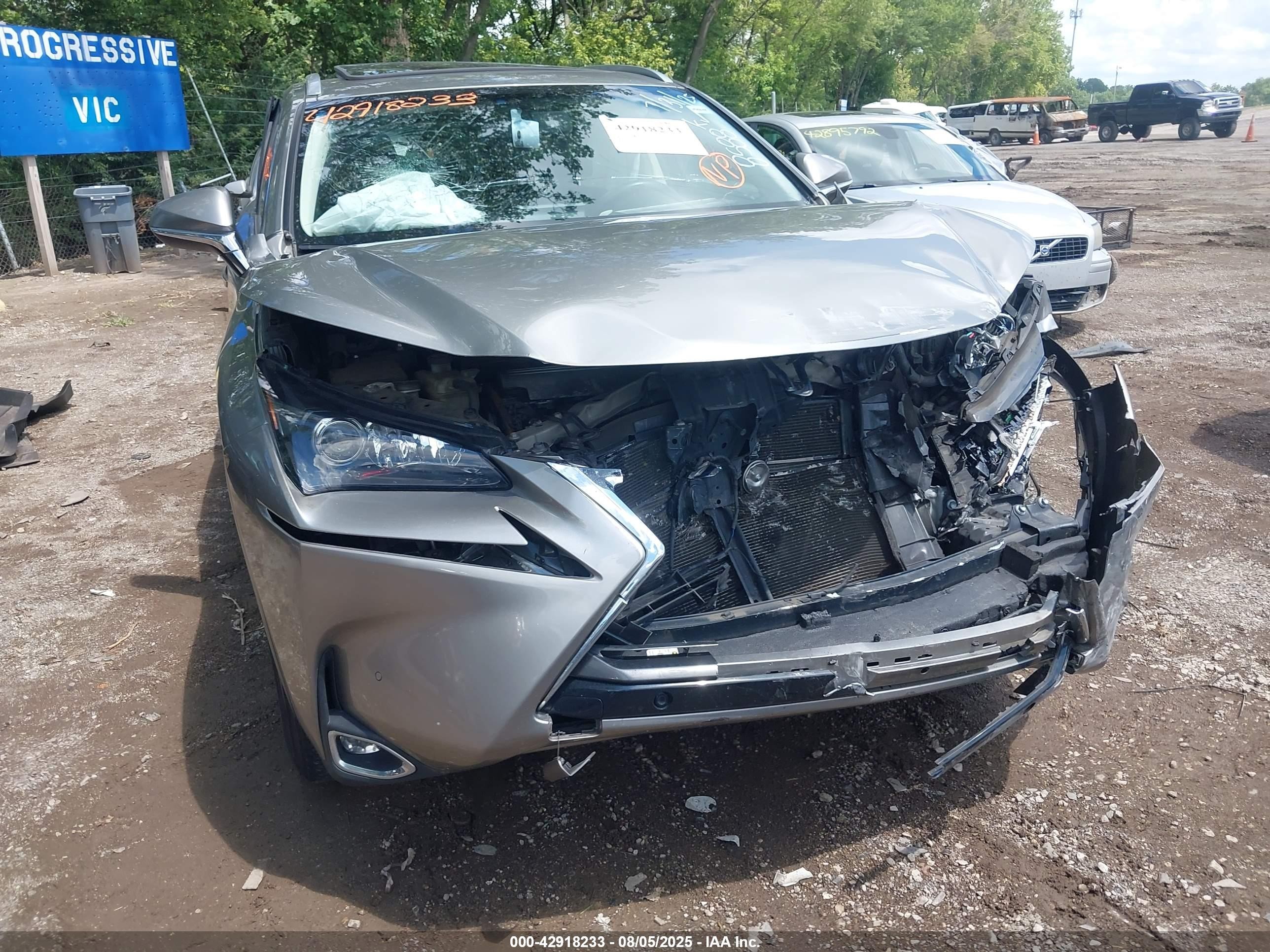 2015 Lexus Nx 300h   Silver vin: JTJBJRBZXF2008588