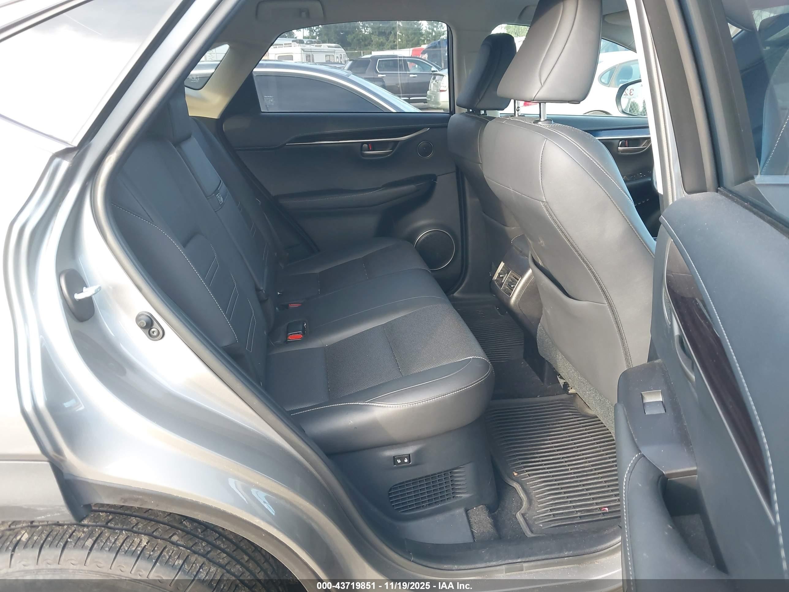 2015 Lexus Nx 300h   Silver vin: JTJBJRBZXF2010955