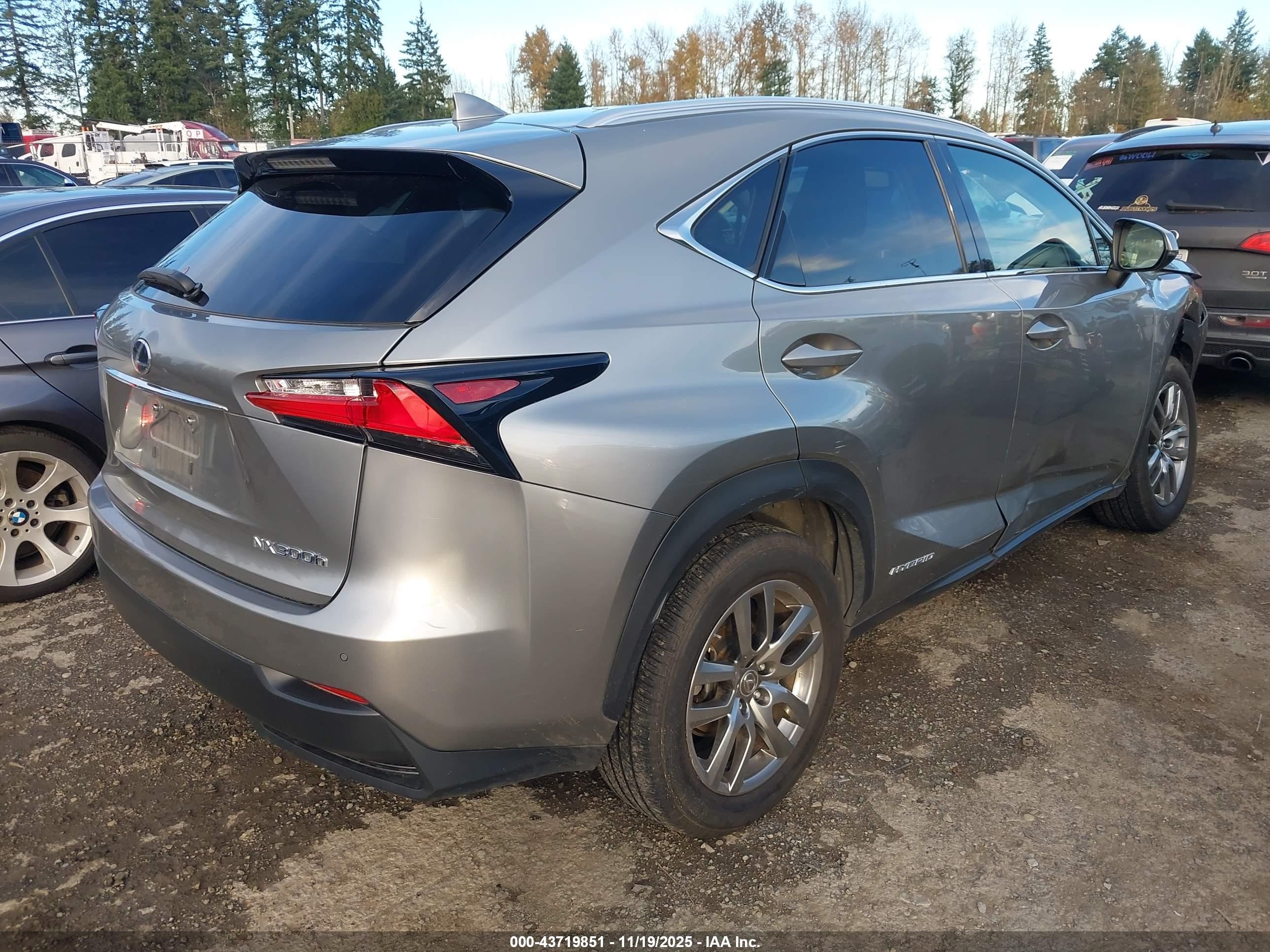 2015 Lexus Nx 300h   Silver vin: JTJBJRBZXF2010955