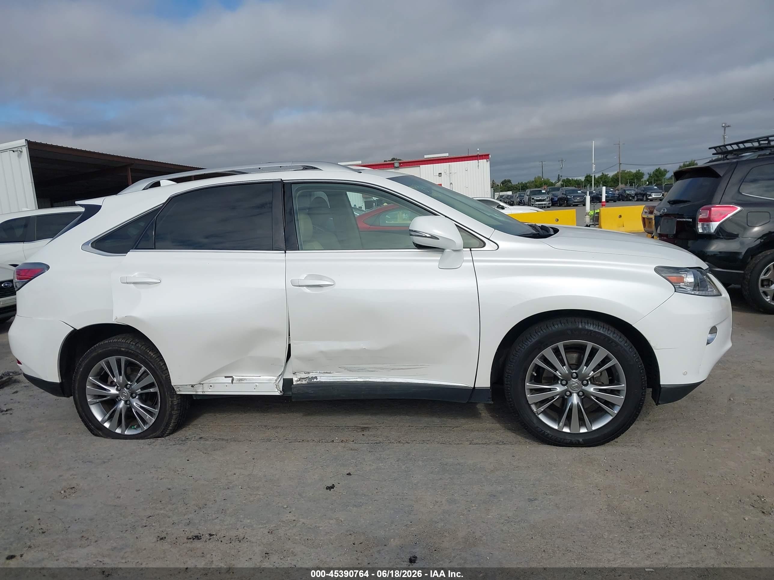2014 Lexus Rx 350   White vin: JTJBK1BA0E2462694