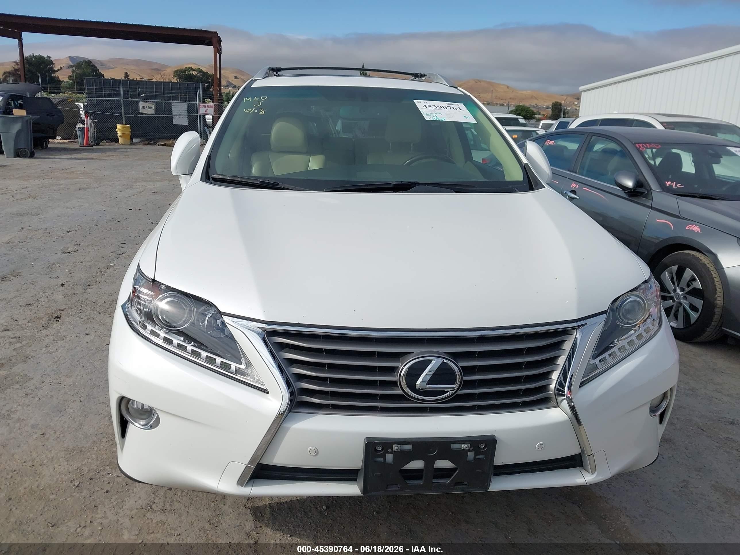 2014 Lexus Rx 350   White vin: JTJBK1BA0E2462694