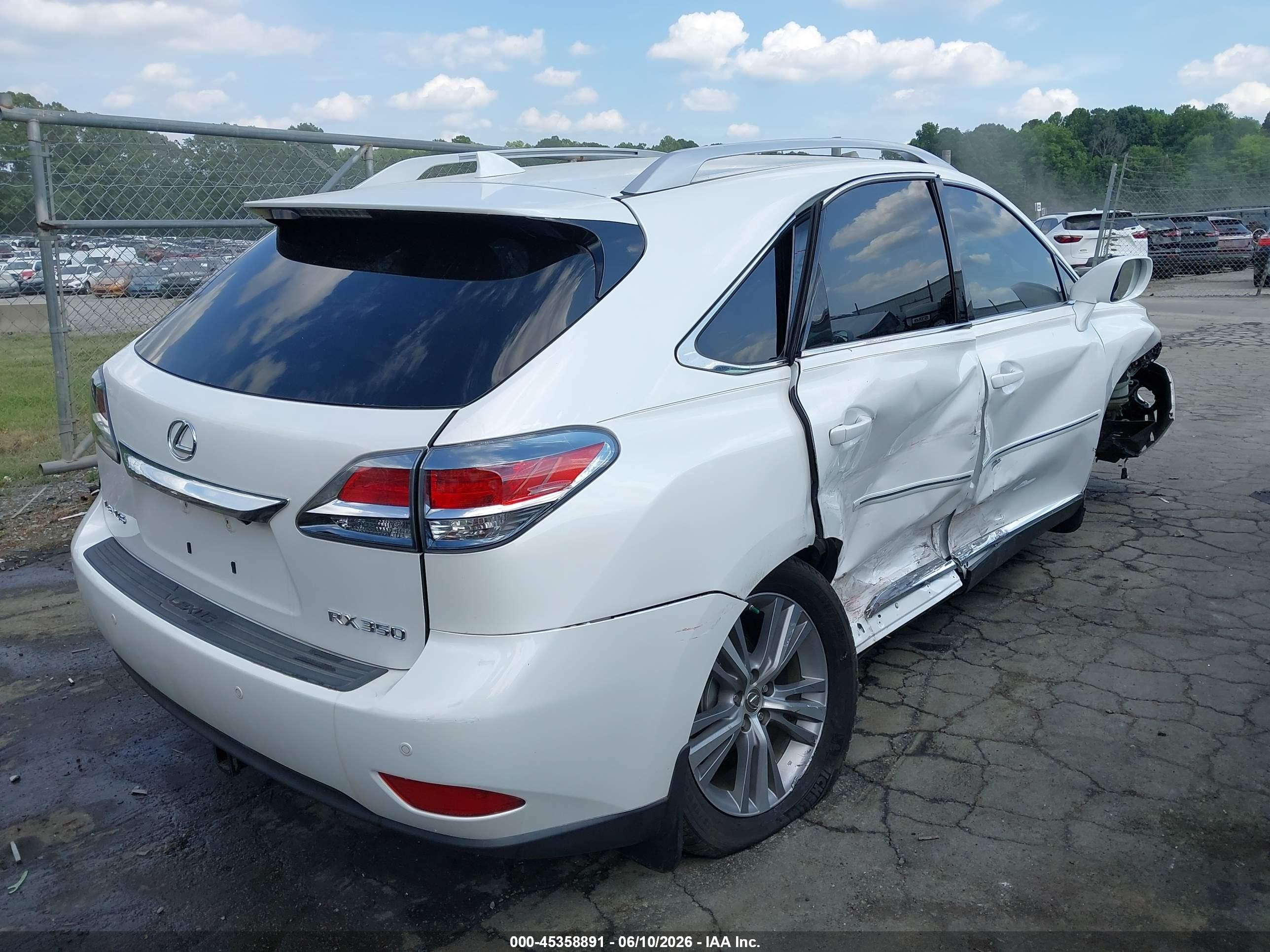 2015 Lexus Rx 350   White vin: JTJBK1BA0F2468058