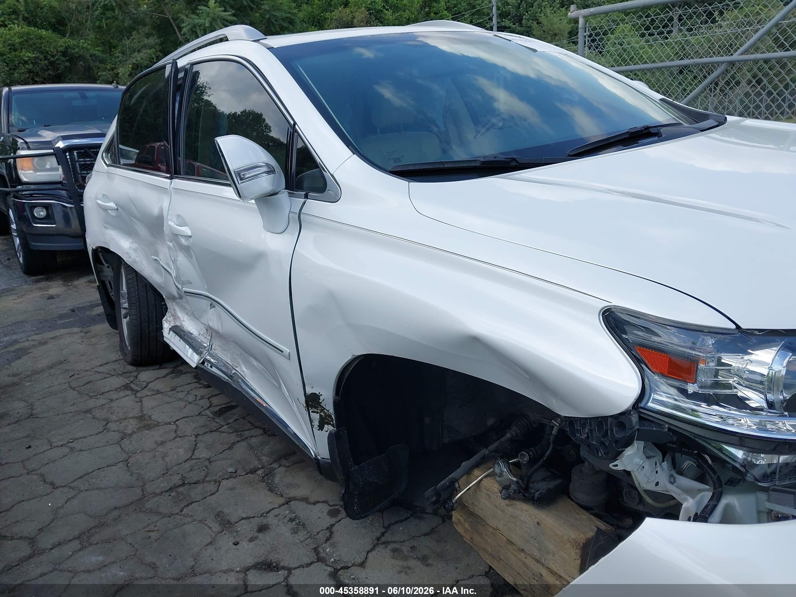 2015 Lexus Rx 350   White vin: JTJBK1BA0F2468058