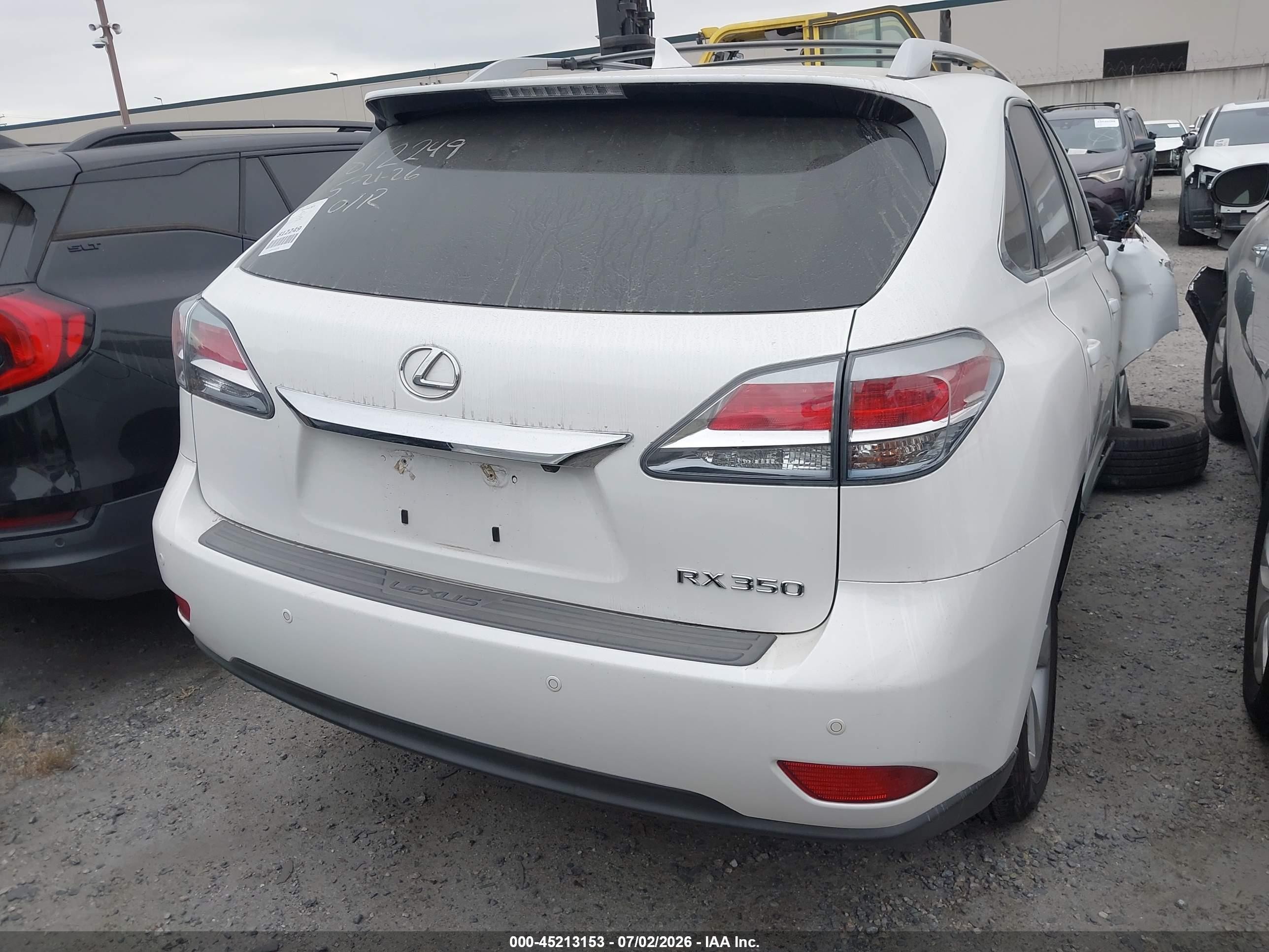 2015 Lexus Rx 350   White vin: JTJBK1BA2F2465520