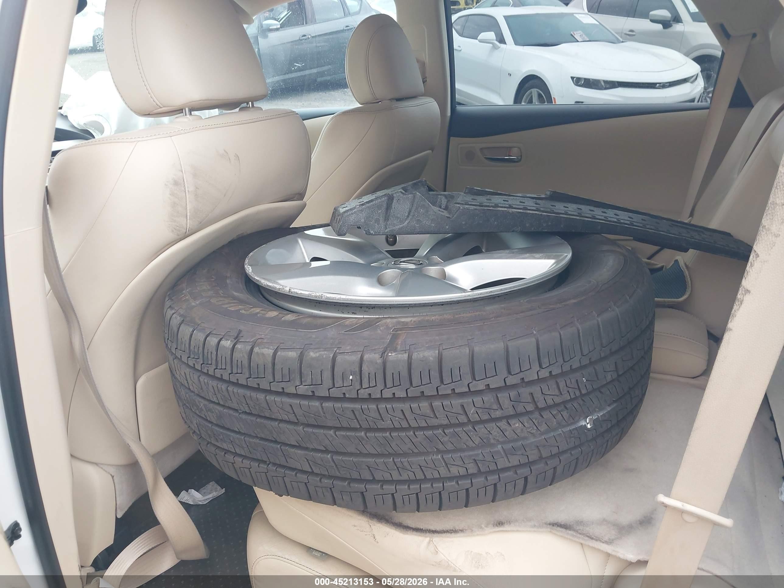 2015 Lexus Rx 350   White vin: JTJBK1BA2F2465520