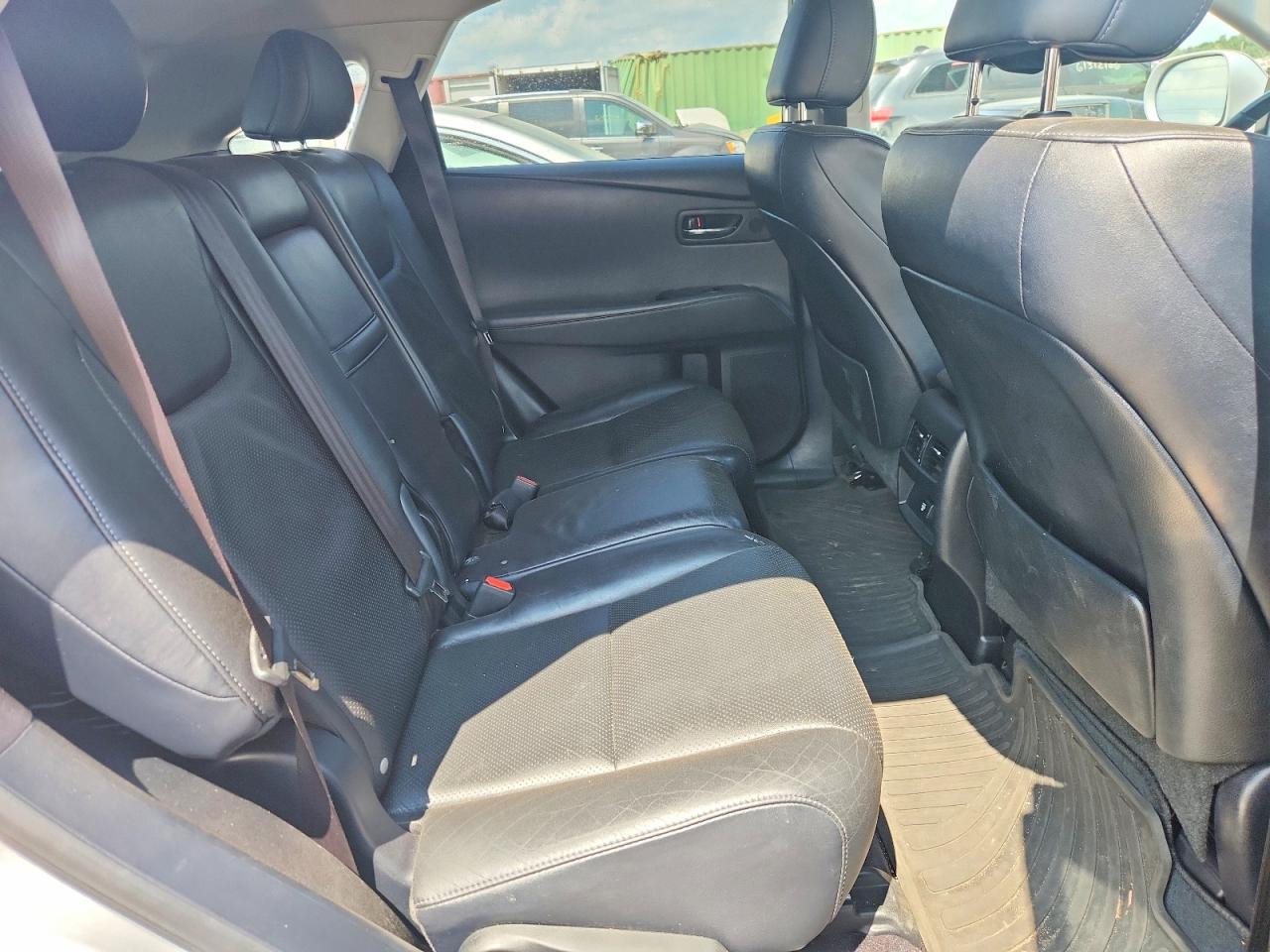2015 Lexus Rx 350 Base Silver vin: JTJBK1BA7F2476447