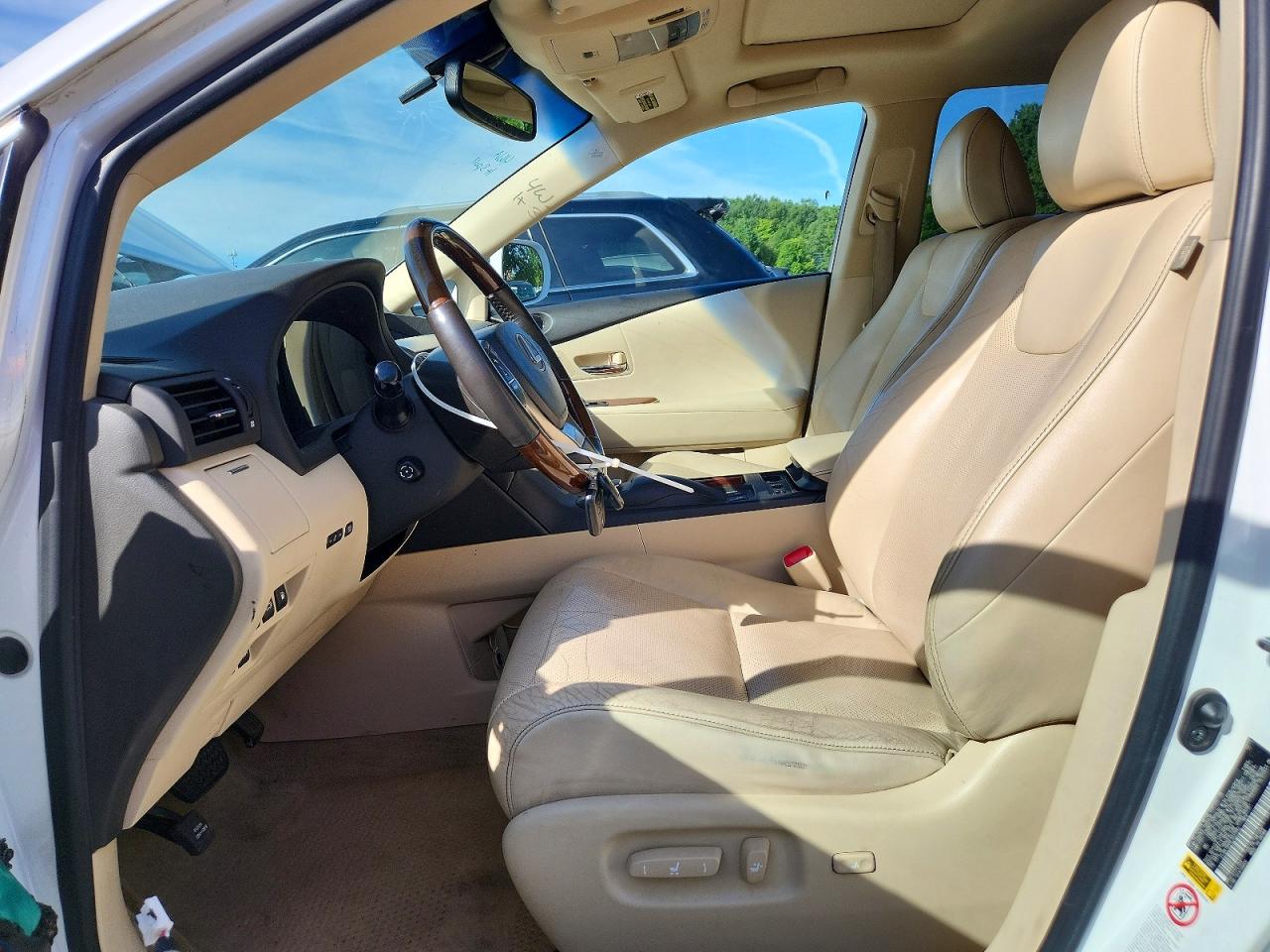 2014 Lexus Rx 350 Base White vin: JTJBK1BA9E2037992