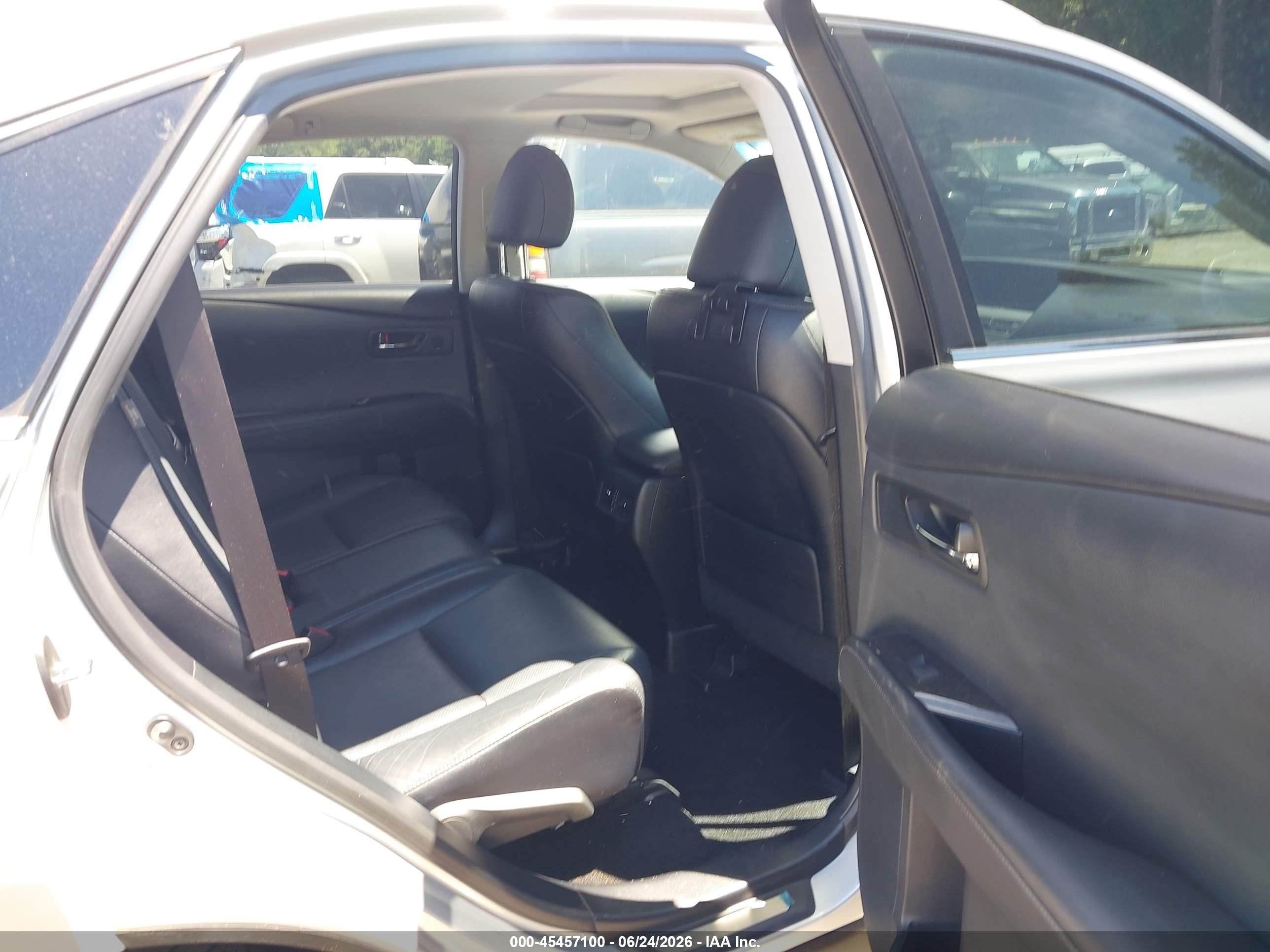 2015 Lexus Rx 350   Silver vin: JTJBK1BAXF2469847