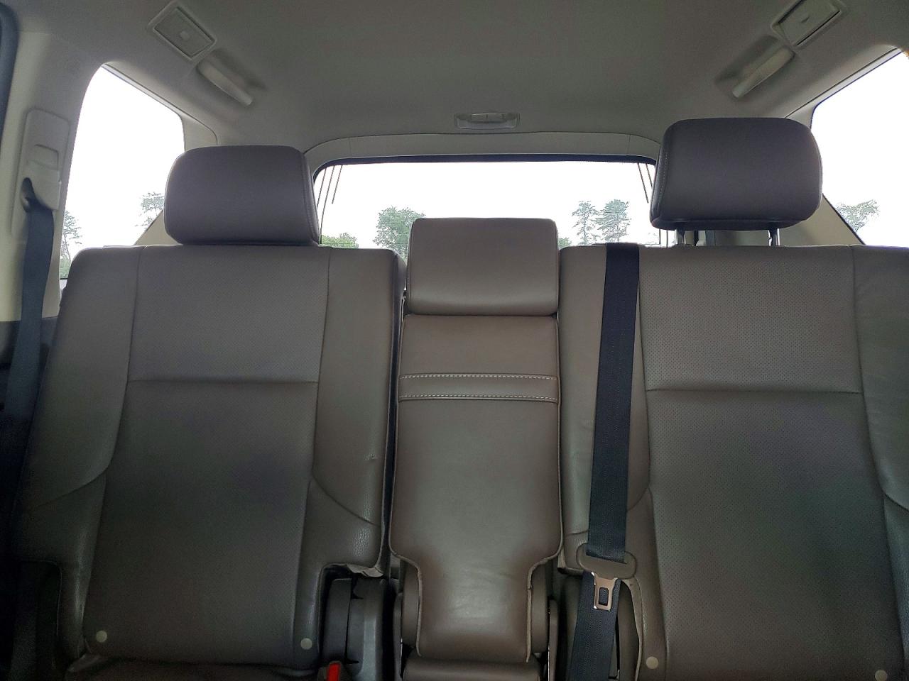 2012 Lexus Gx 460 White vin: JTJBM7FX0C5037984
