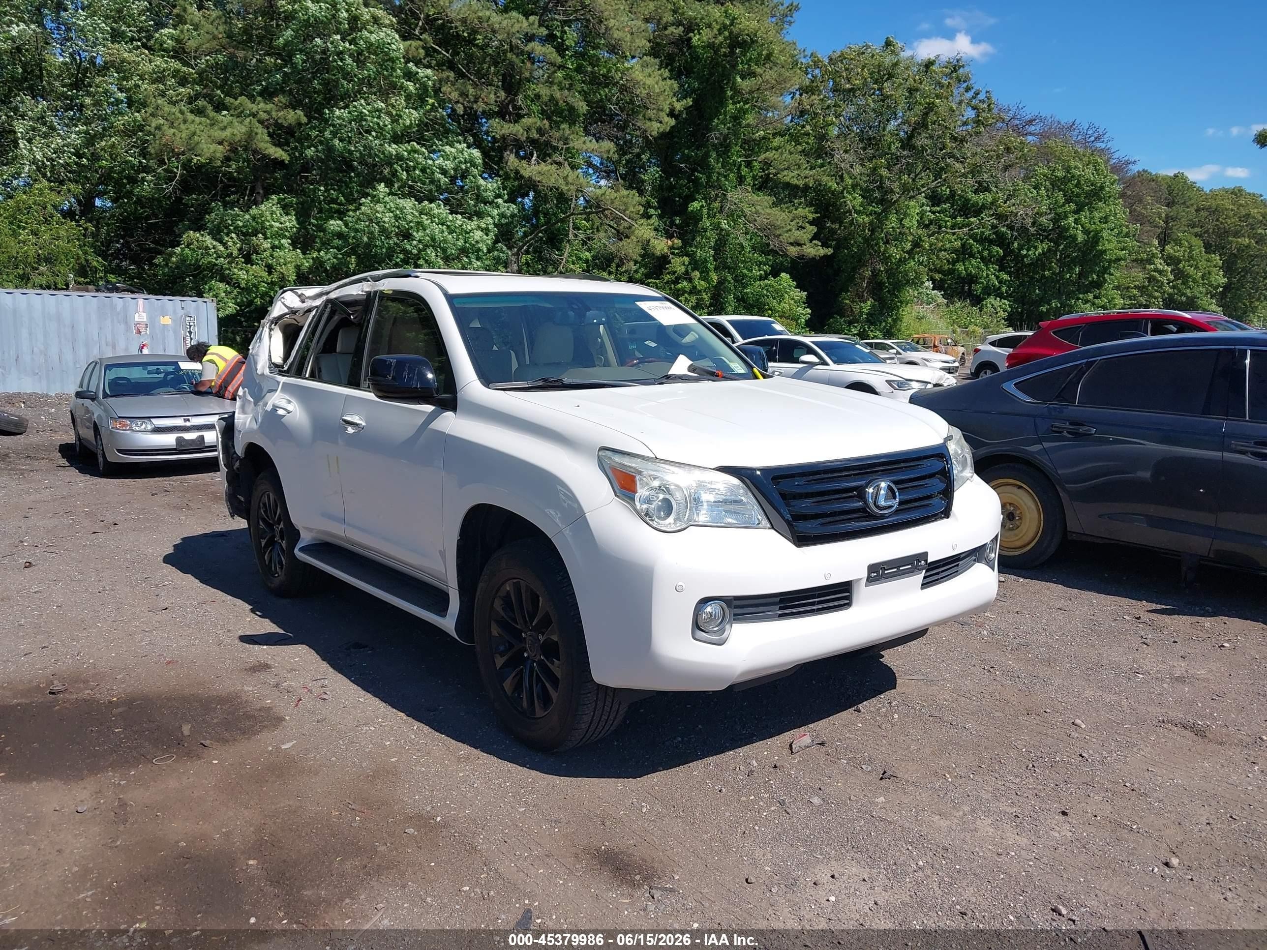 2010 Lexus Gx 460   White vin: JTJBM7FX1A5011875