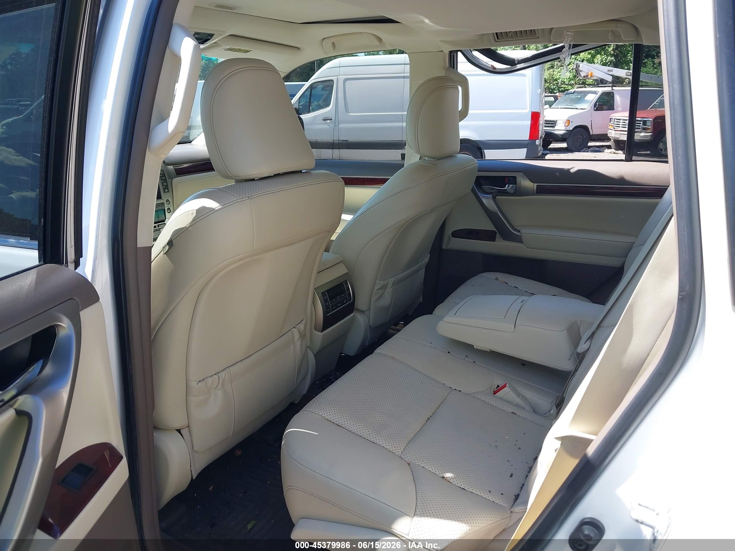 2010 Lexus Gx 460   White vin: JTJBM7FX1A5011875