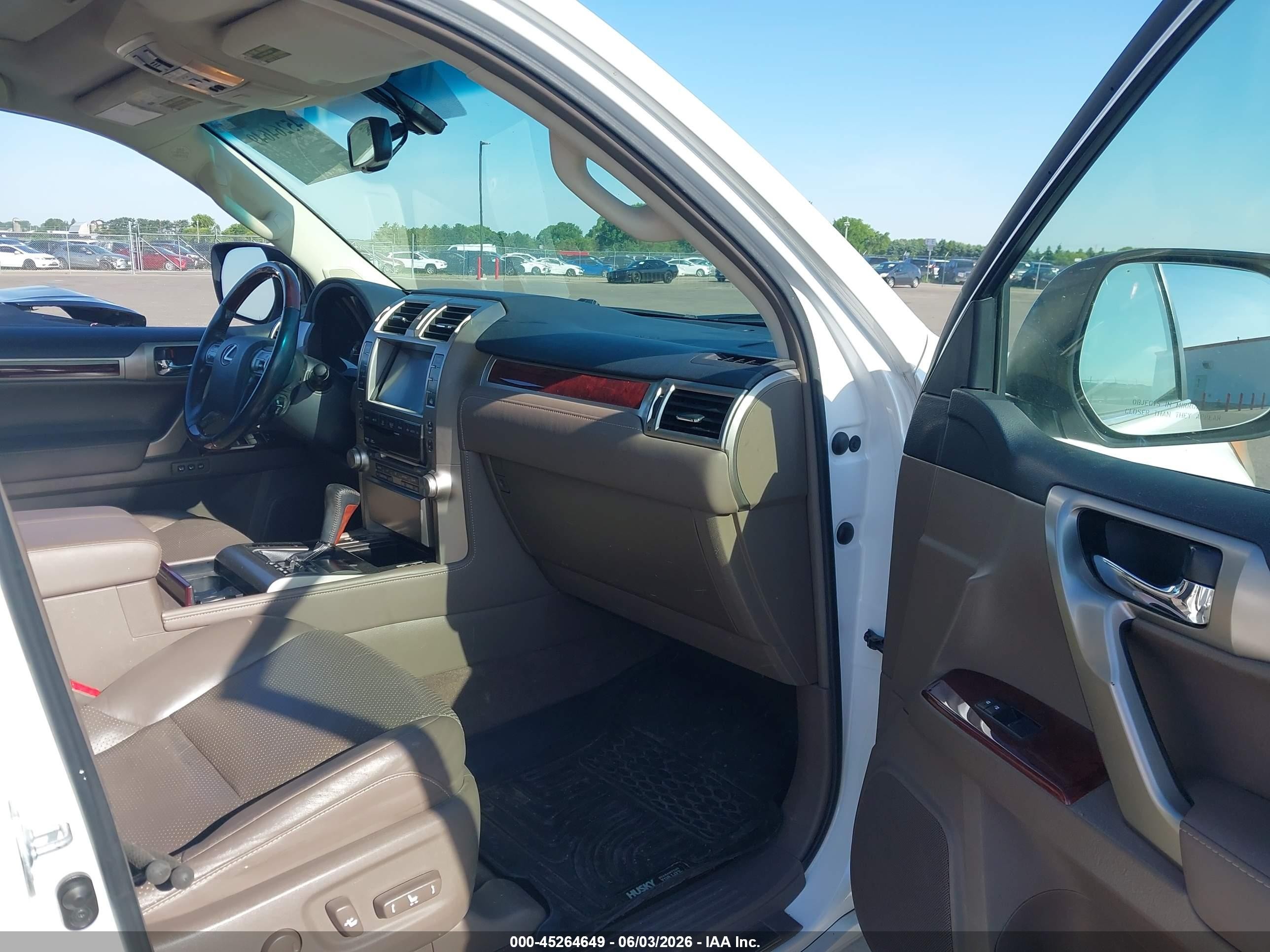 2010 Lexus Gx 460   Белый vin: JTJBM7FX1A5016509