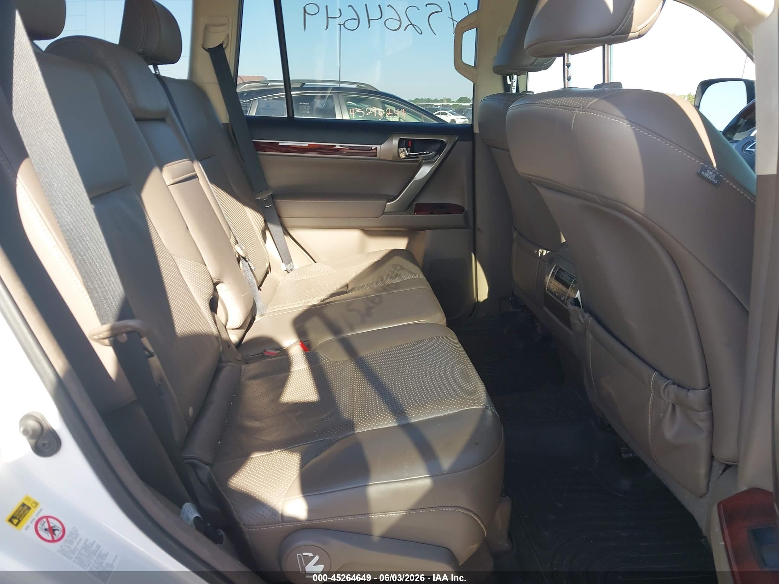 2010 Lexus Gx 460   Белый vin: JTJBM7FX1A5016509
