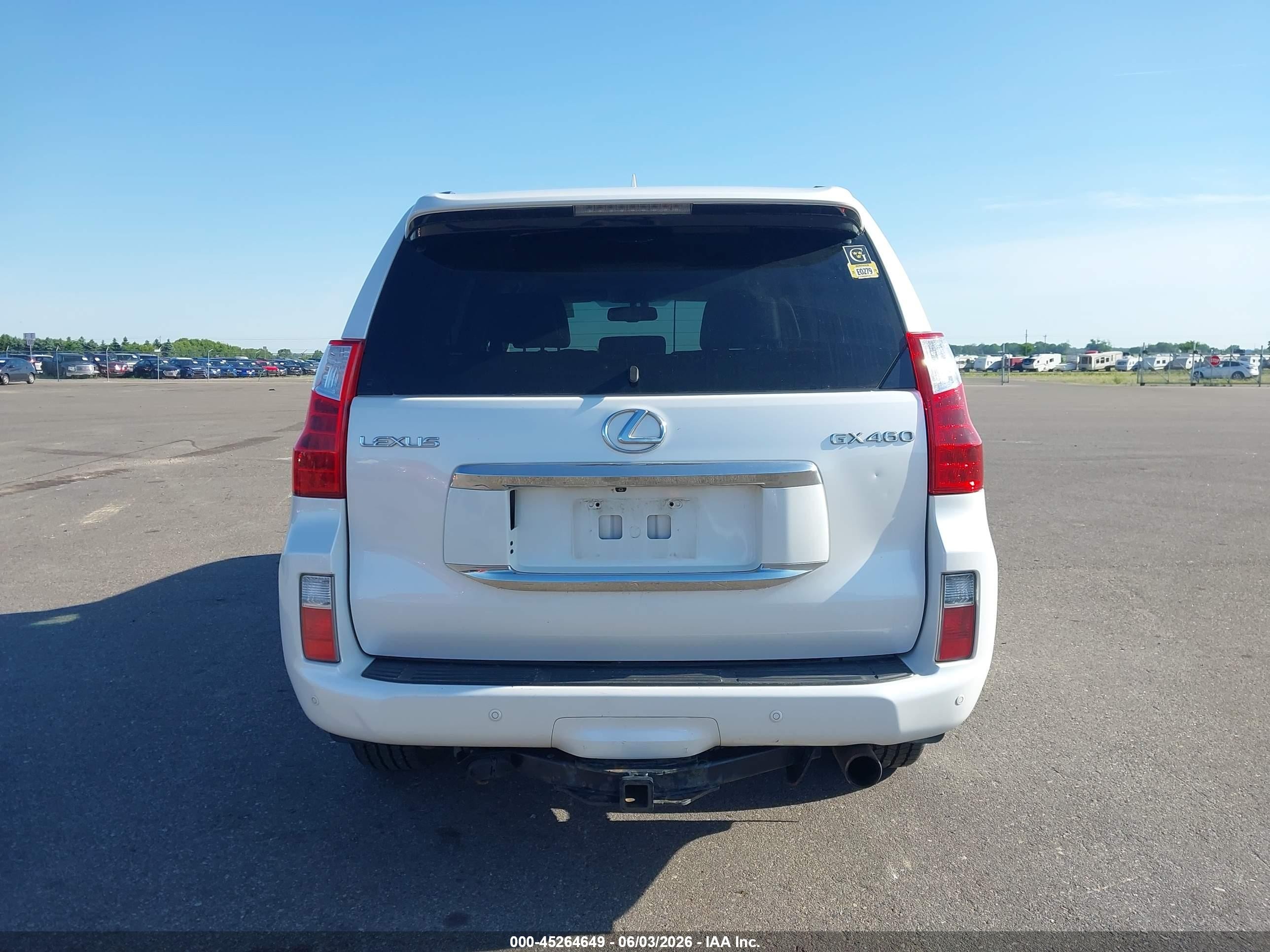2010 Lexus Gx 460   Белый vin: JTJBM7FX1A5016509