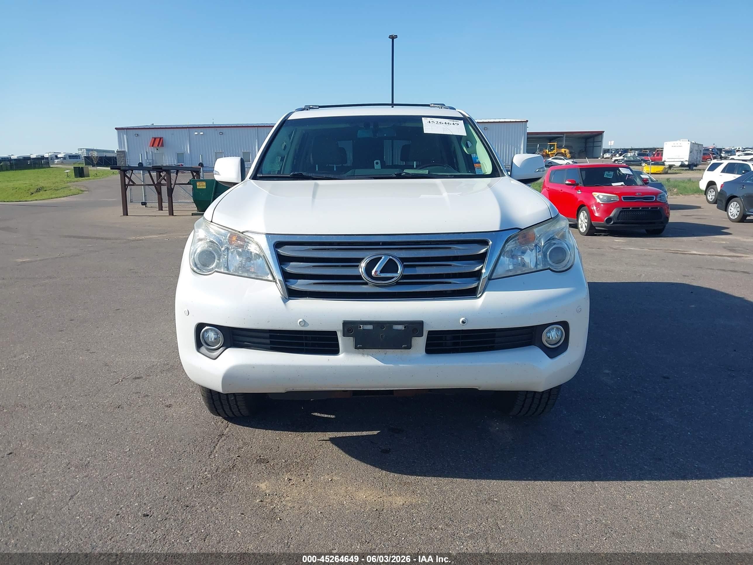 2010 Lexus Gx 460   Белый vin: JTJBM7FX1A5016509