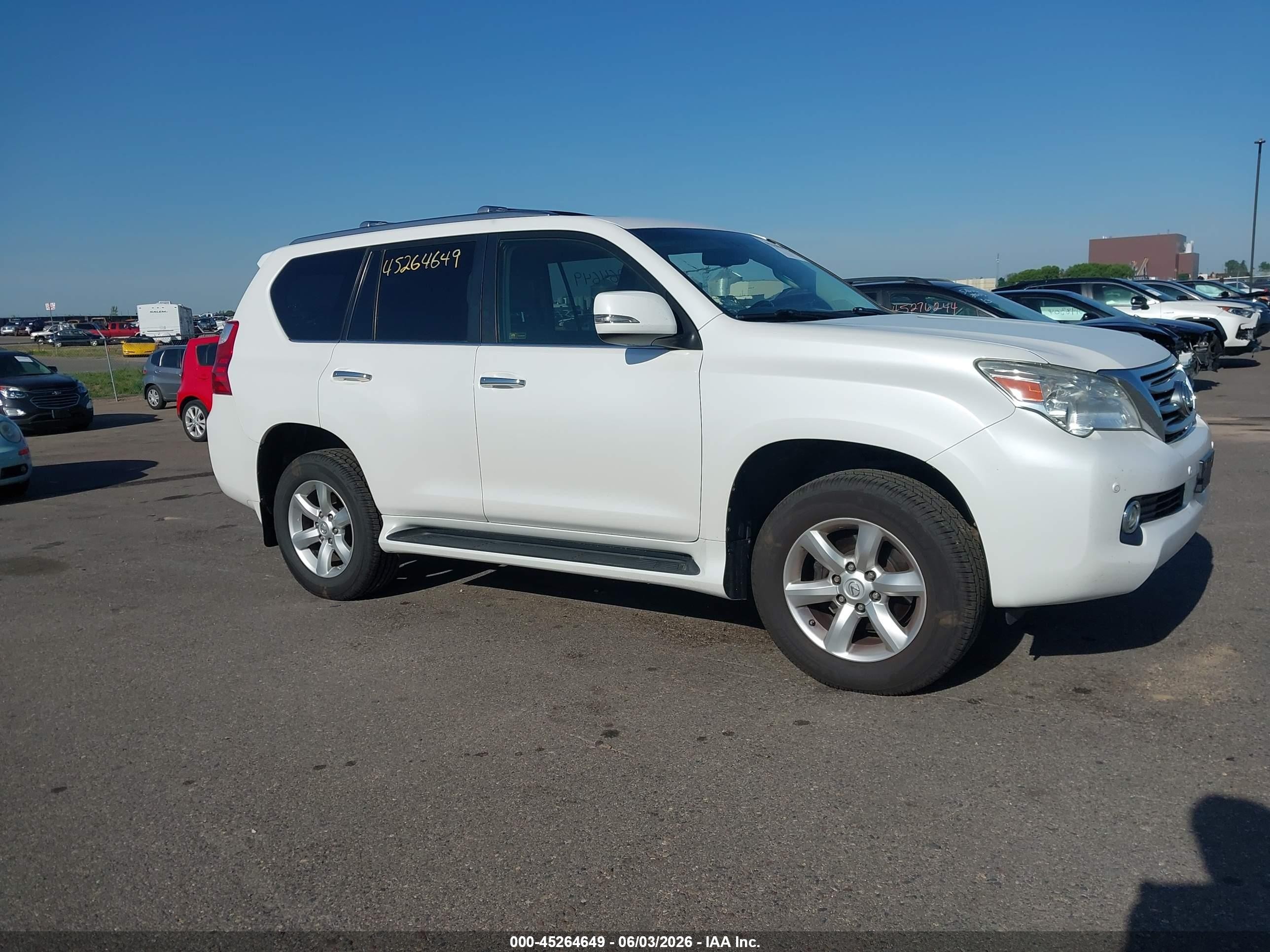 2010 Lexus Gx 460   Белый vin: JTJBM7FX1A5016509