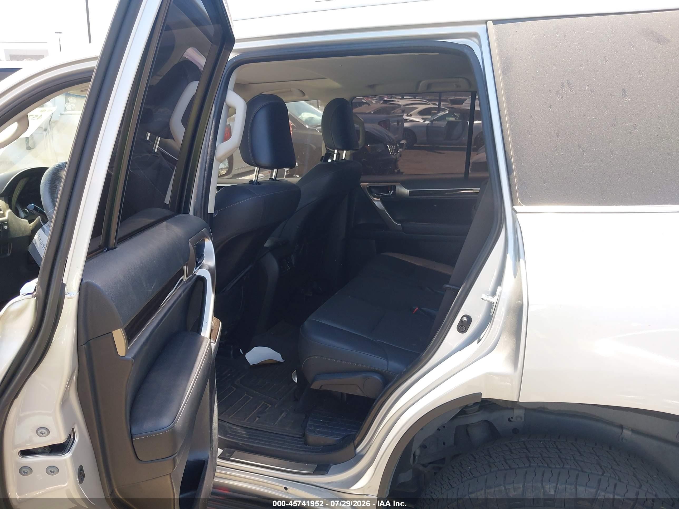 2014 Lexus Gx 460   Silver vin: JTJBM7FX1E5074013