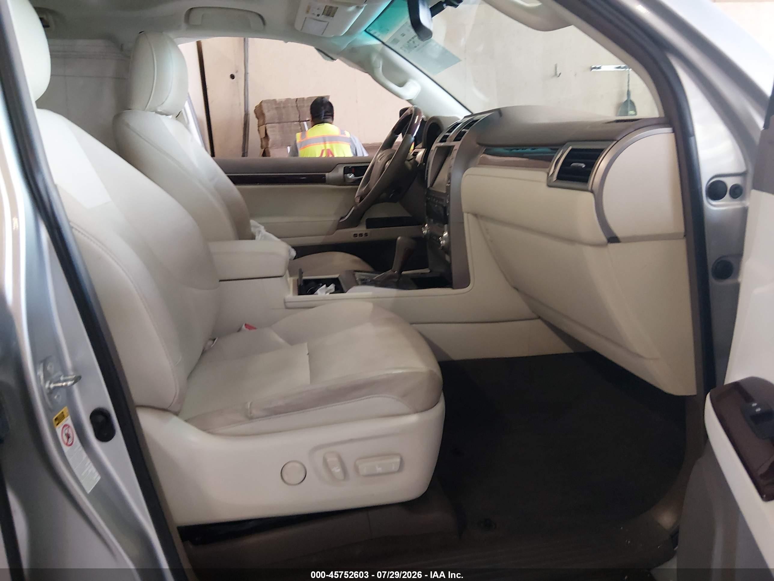 2015 Lexus Gx 460   Silver vin: JTJBM7FX1F5098863