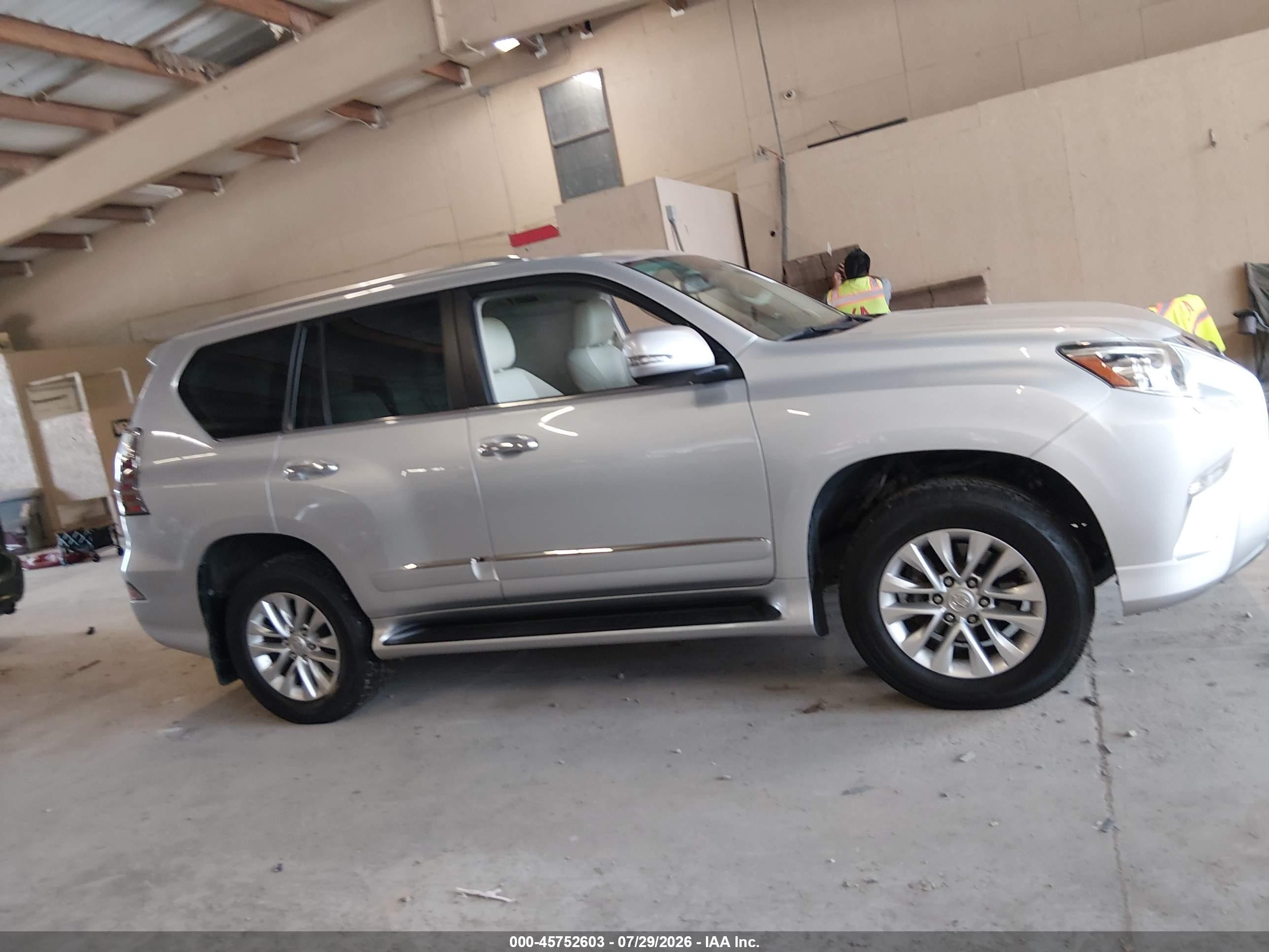 2015 Lexus Gx 460   Silver vin: JTJBM7FX1F5098863