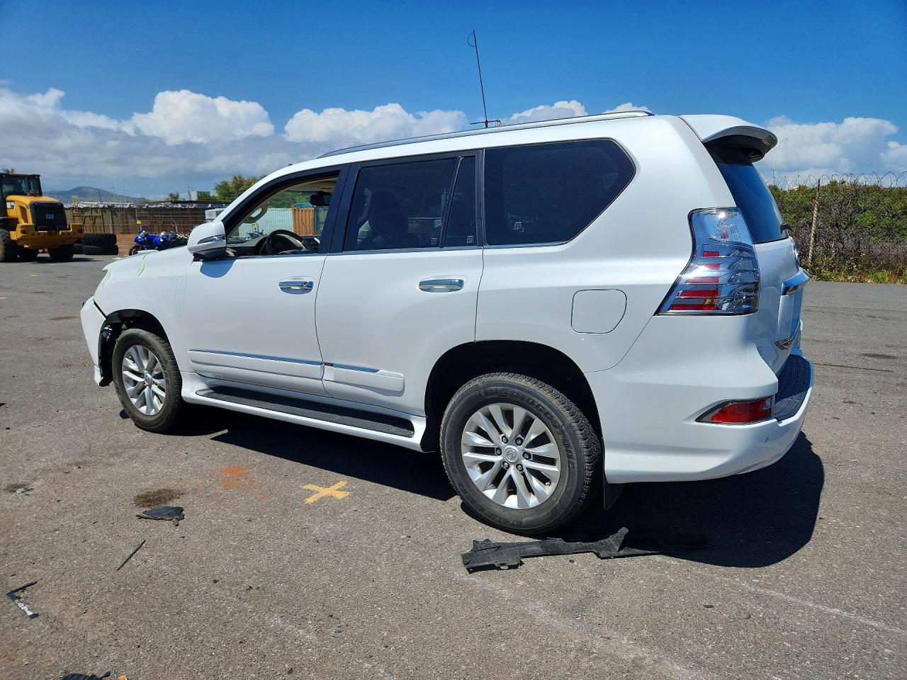 2015 Lexus Gx 460 White vin: JTJBM7FX1F5102717