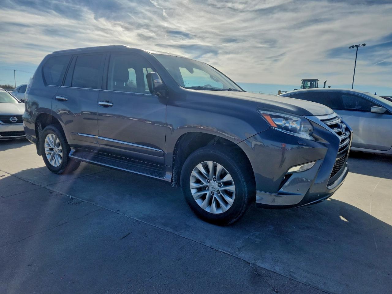 2017 Lexus Gx 460 Серый vin: JTJBM7FX1H5174097