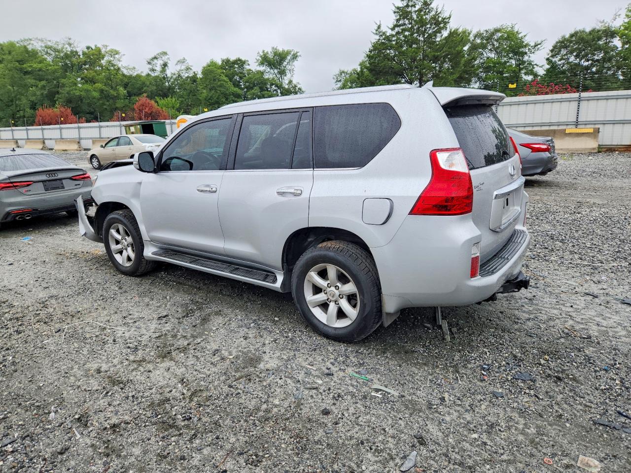 2011 Lexus Gx 460 Silver vin: JTJBM7FX2B5019730