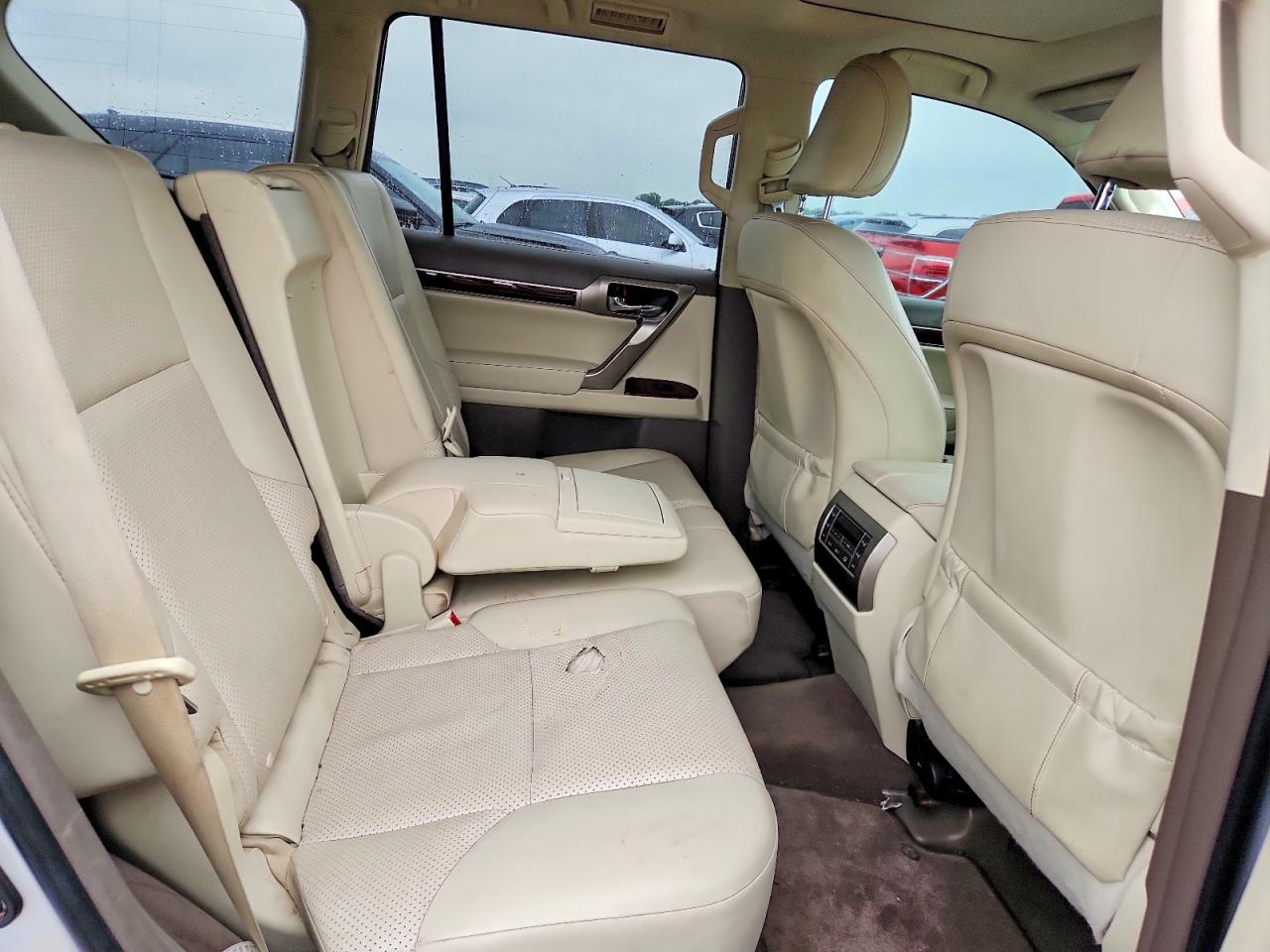 2012 Lexus Gx 460 Silver vin: JTJBM7FX2C5035914