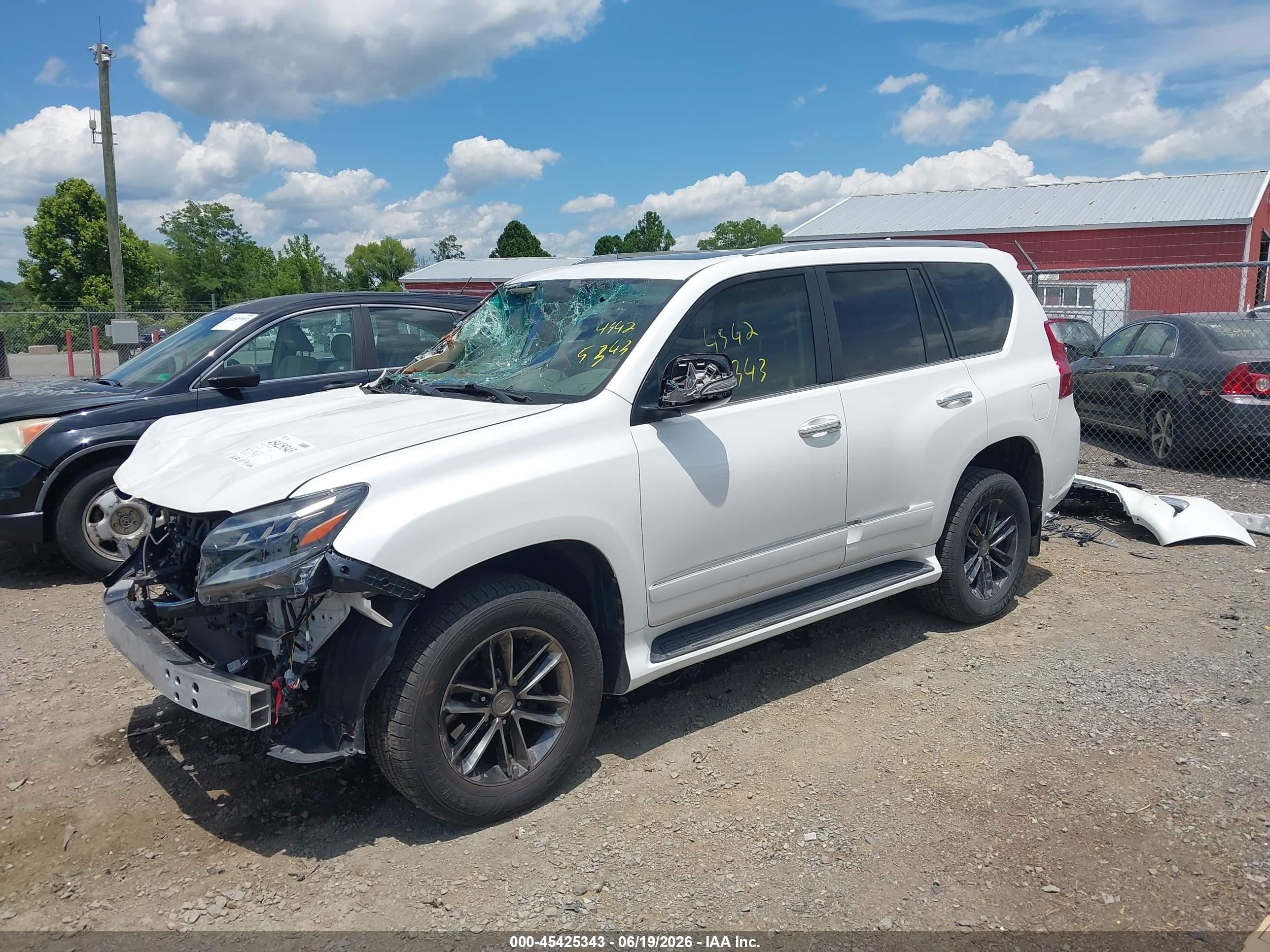 2012 Lexus Gx 460   White vin: JTJBM7FX2C5048873