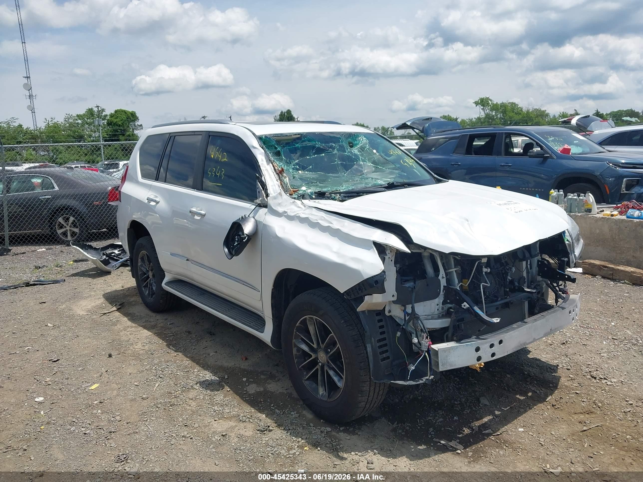 2012 Lexus Gx 460   White vin: JTJBM7FX2C5048873