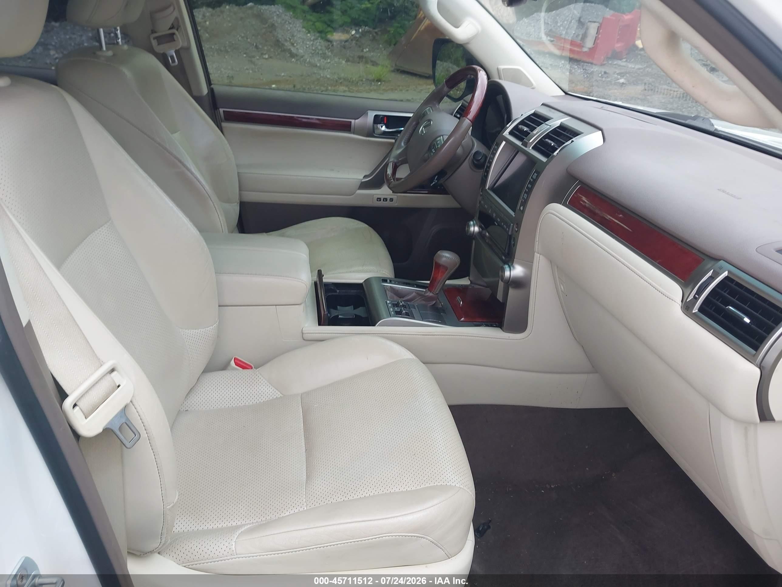 2013 Lexus Gx 460   White vin: JTJBM7FX2D5052598