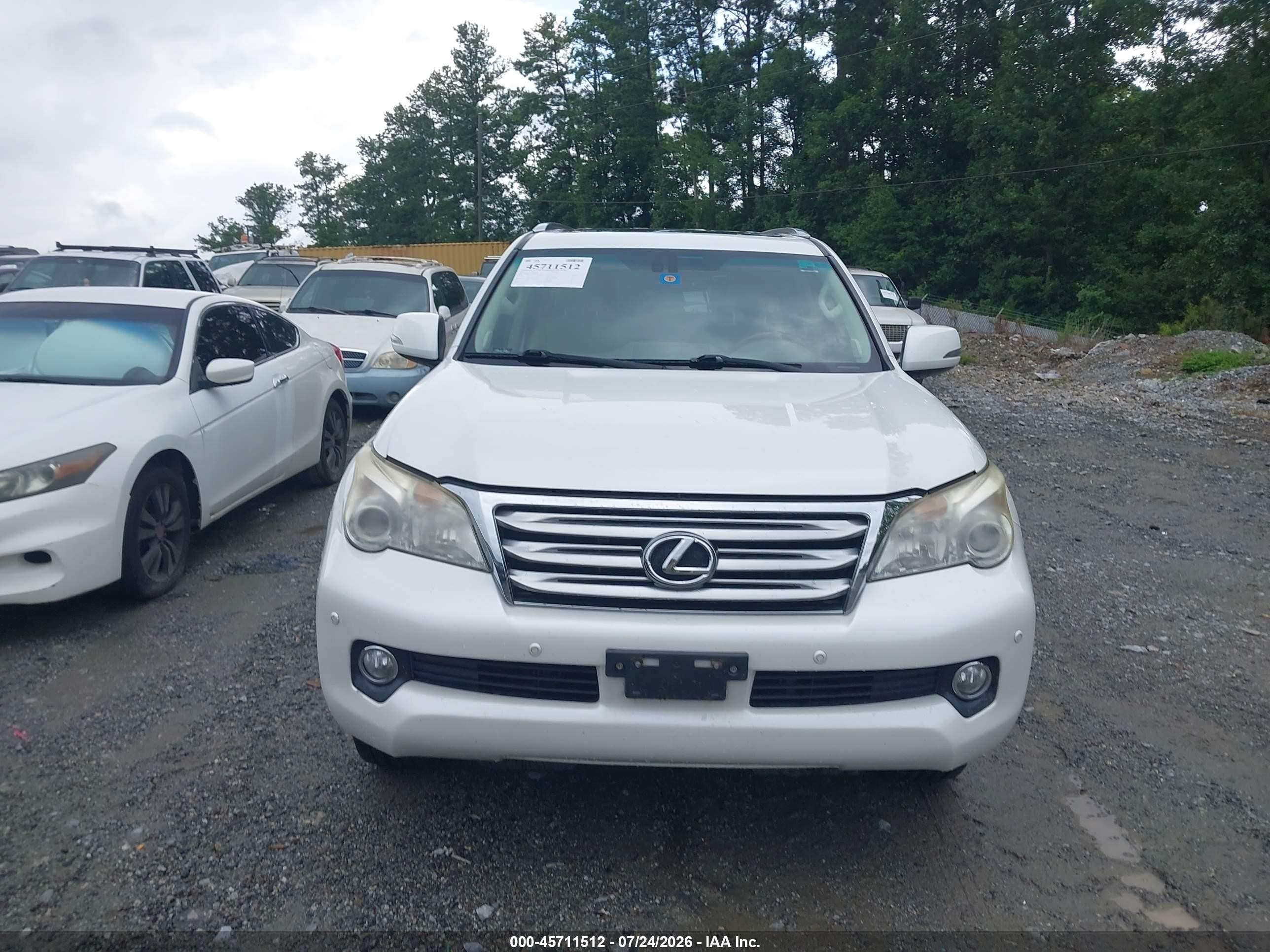2013 Lexus Gx 460   White vin: JTJBM7FX2D5052598