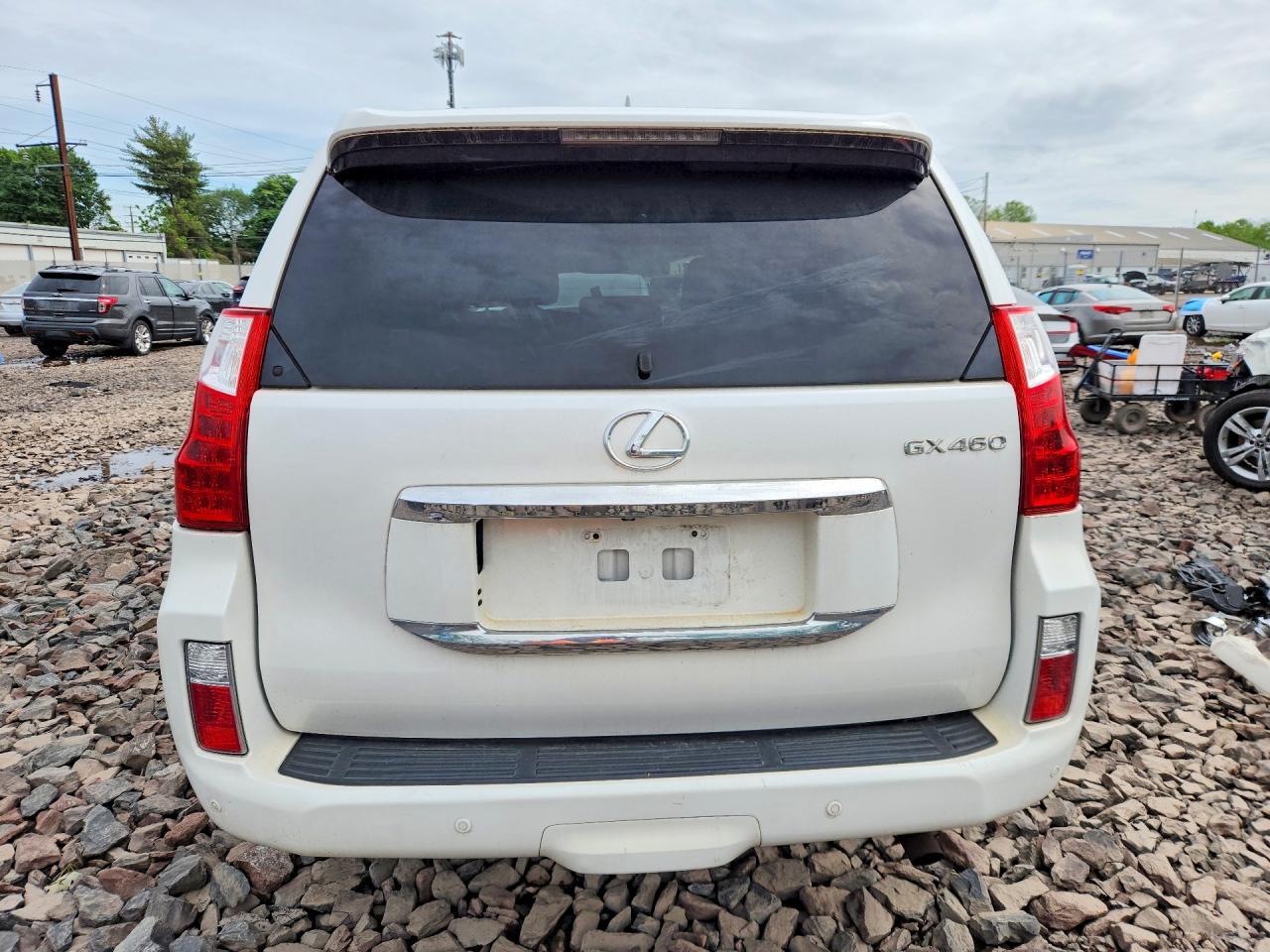 2013 Lexus Gx 460 White vin: JTJBM7FX2D5059213