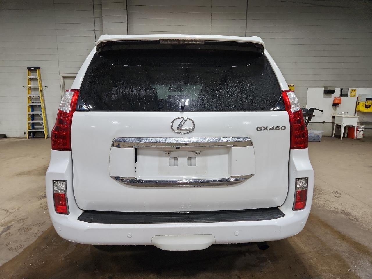 2013 Lexus Gx 460 White vin: JTJBM7FX2D5061818 Damage: Rear Wiper, Missing, Replacement Required