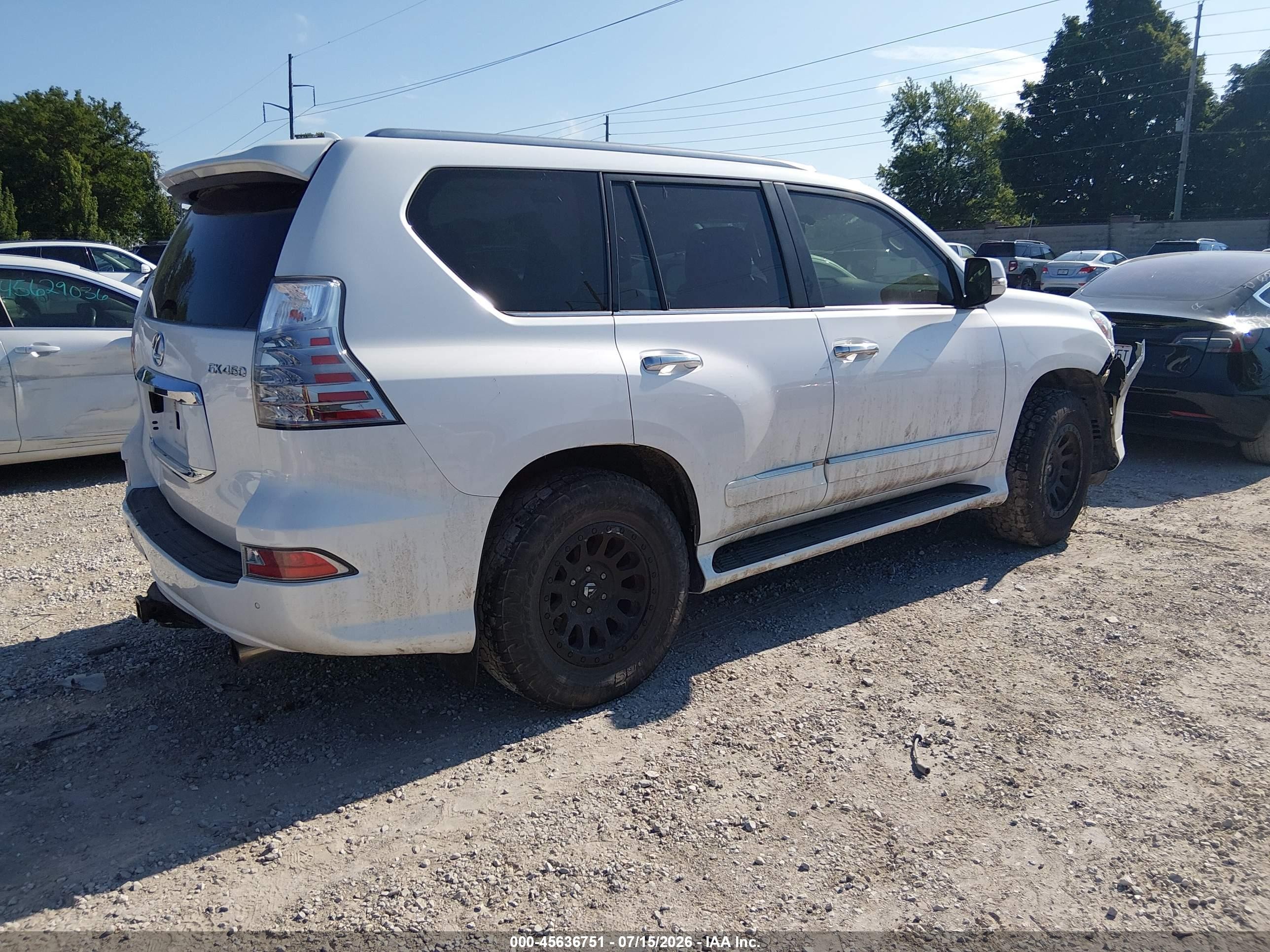 2014 Lexus Gx 460   White vin: JTJBM7FX2E5075672