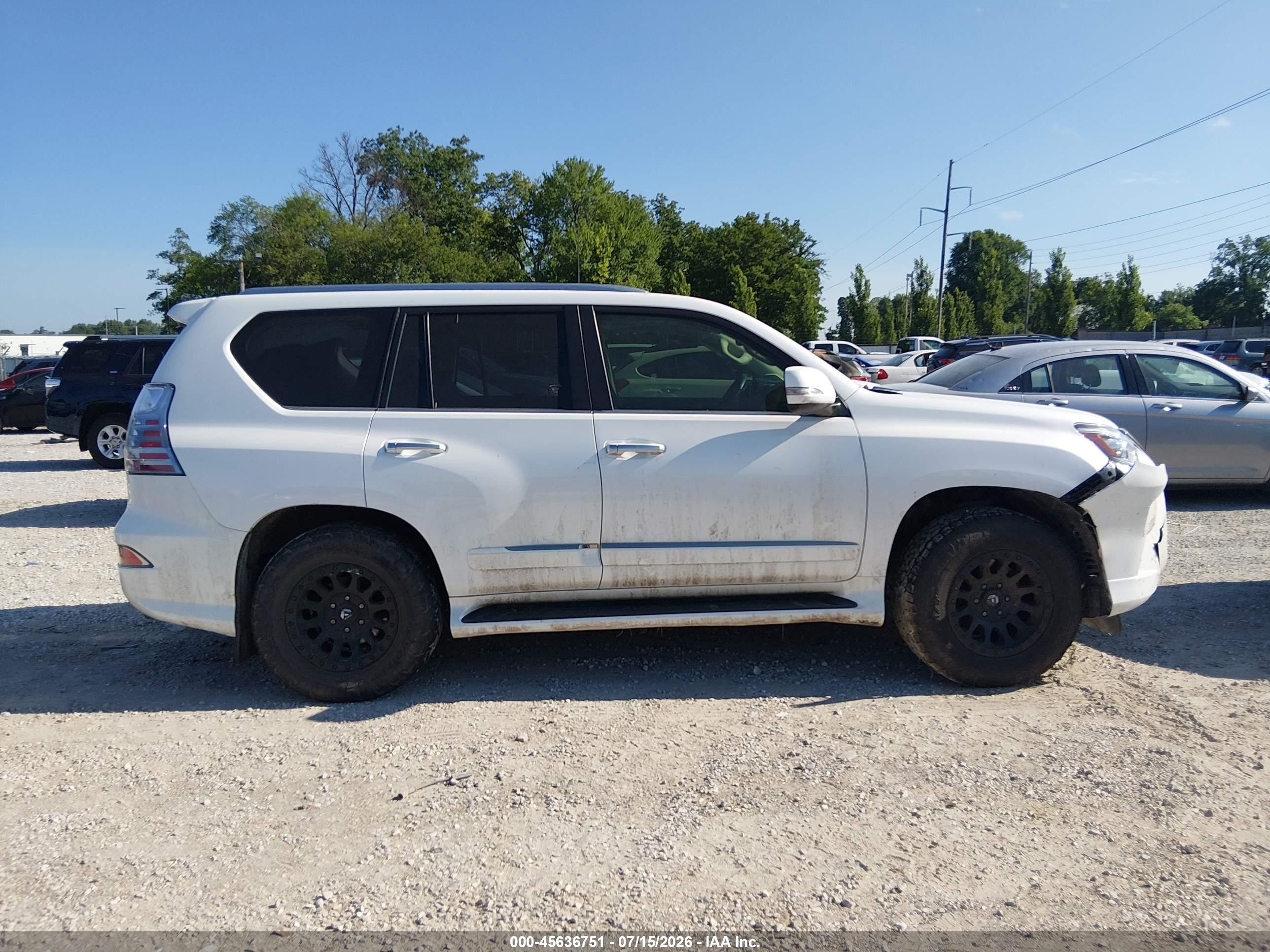 2014 Lexus Gx 460   White vin: JTJBM7FX2E5075672