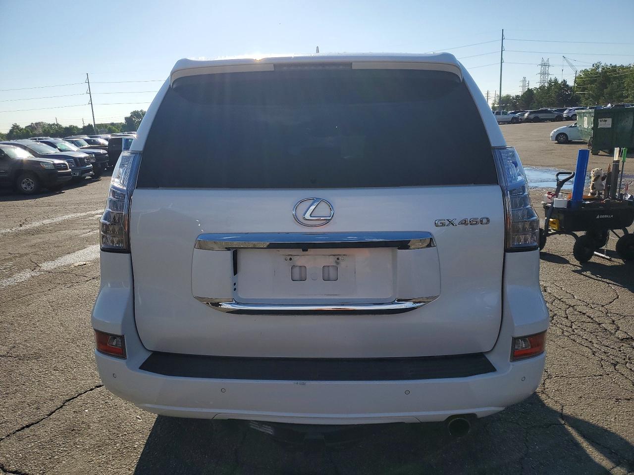 2015 Lexus Gx 460 White vin: JTJBM7FX2F5099391